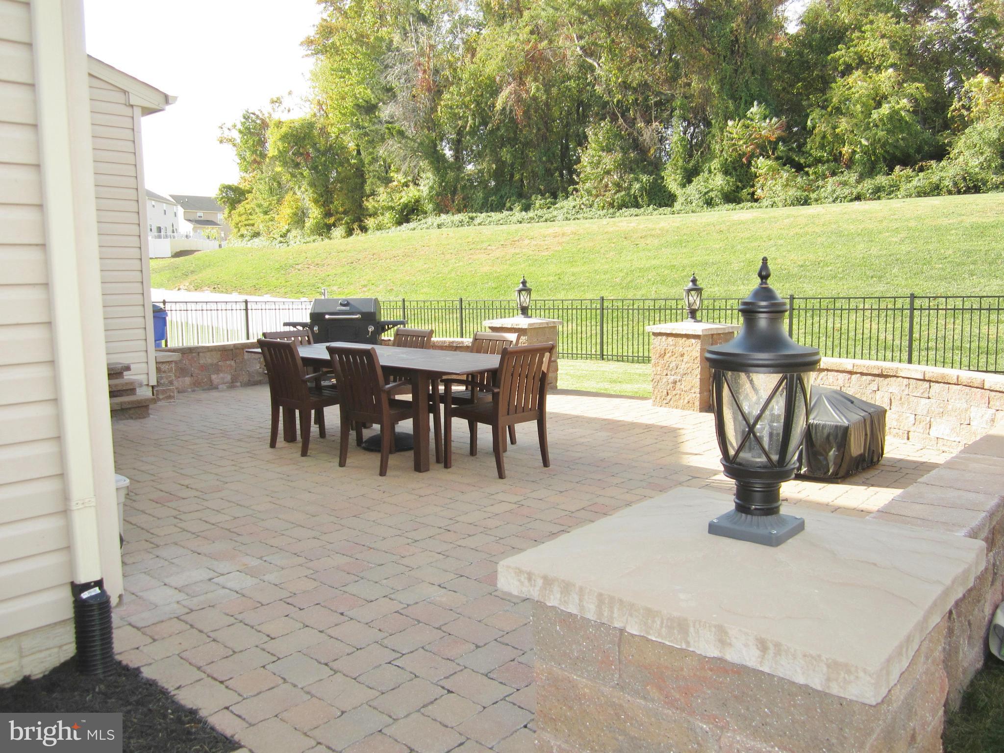 BRITTANY QUARTERS - Residential