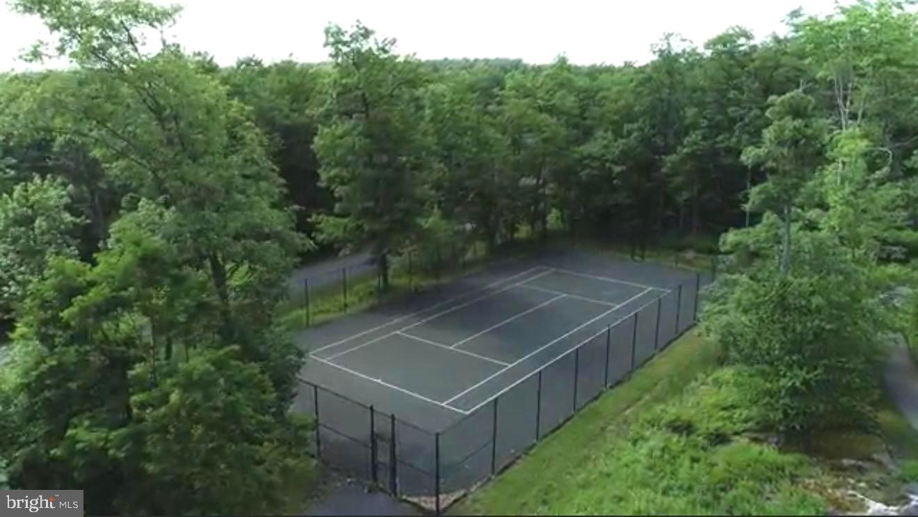 OVERLOOK CABINS - Residential