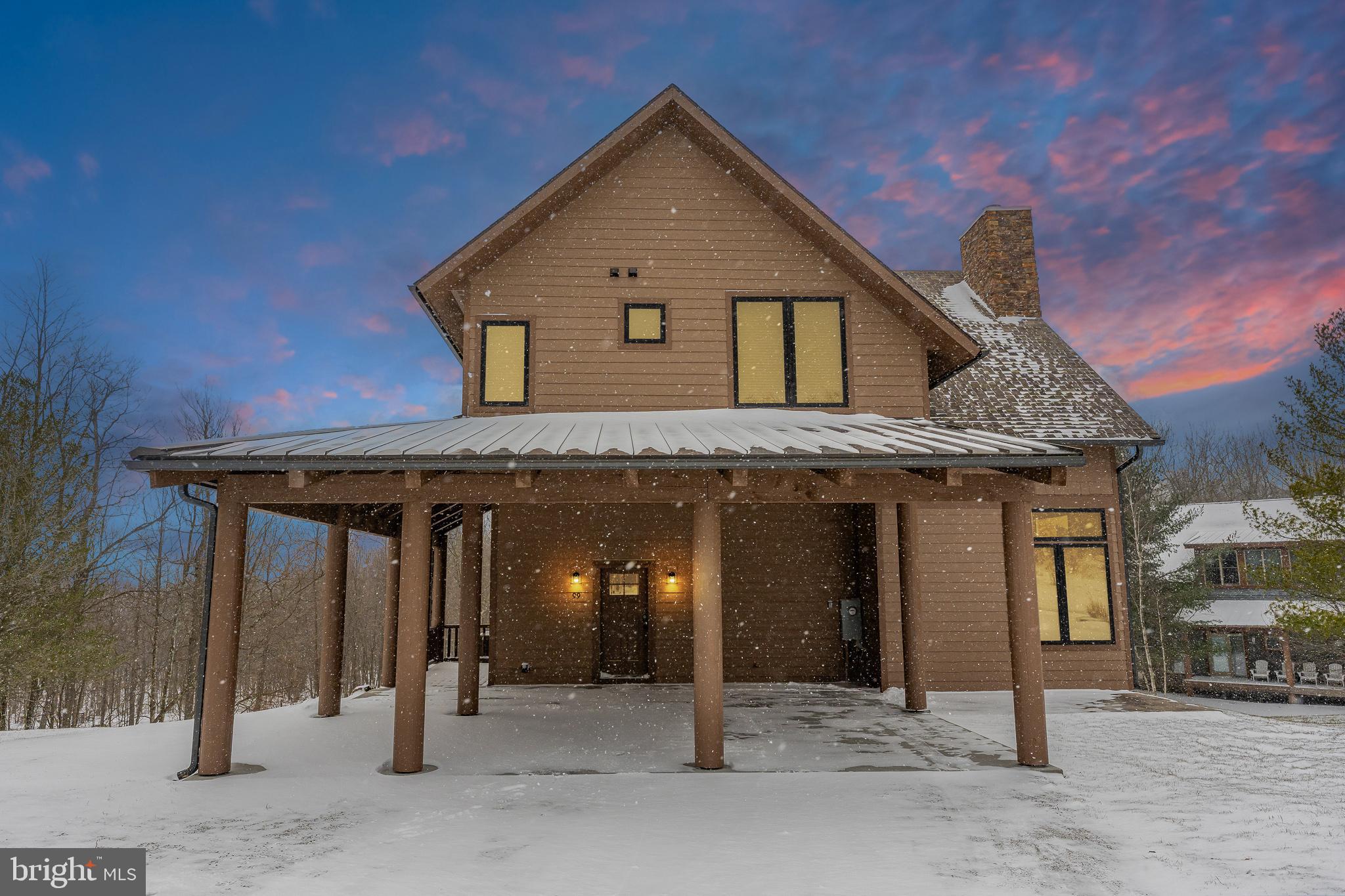 OVERLOOK CABINS - Residential