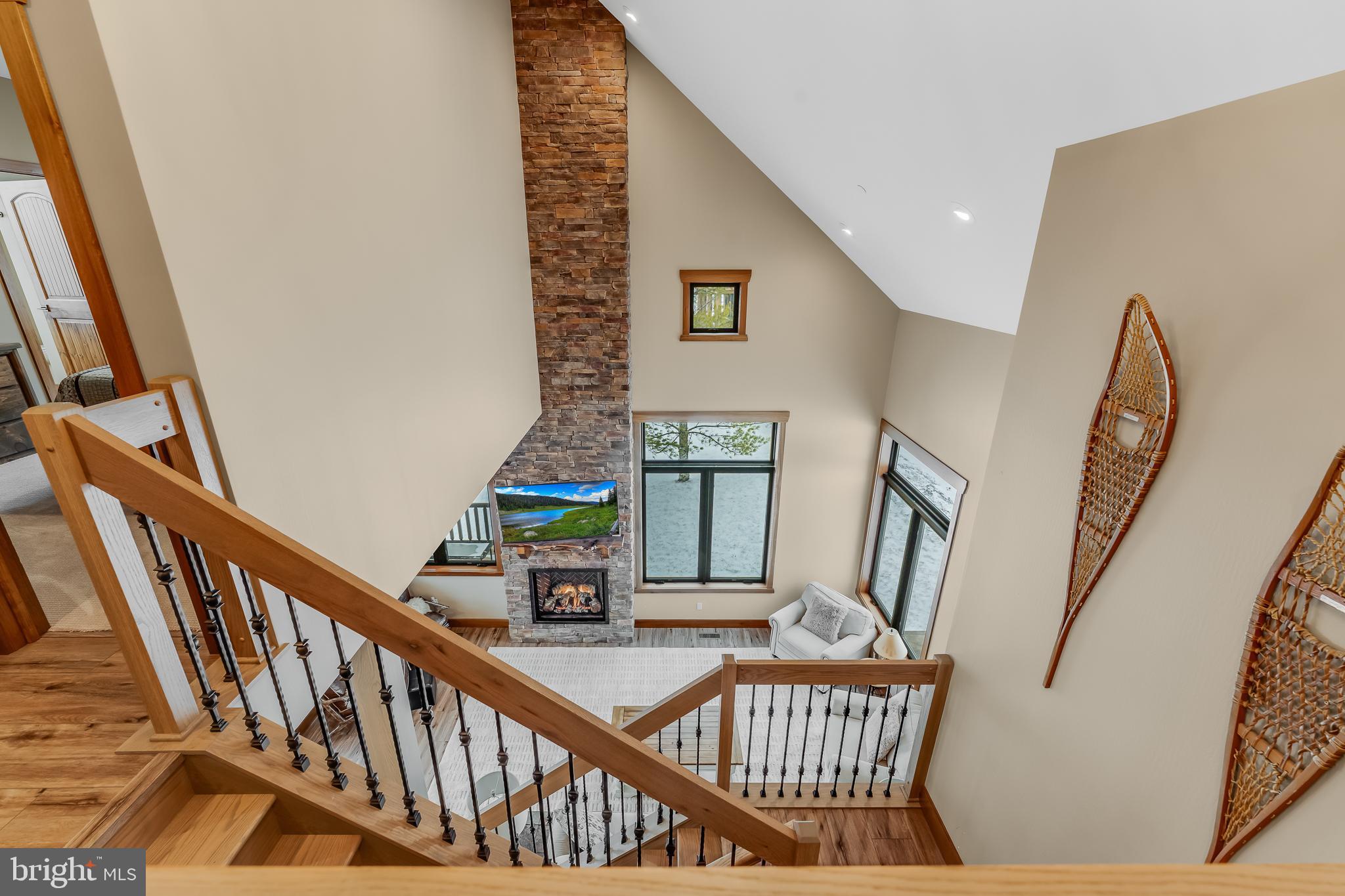 OVERLOOK CABINS - Residential