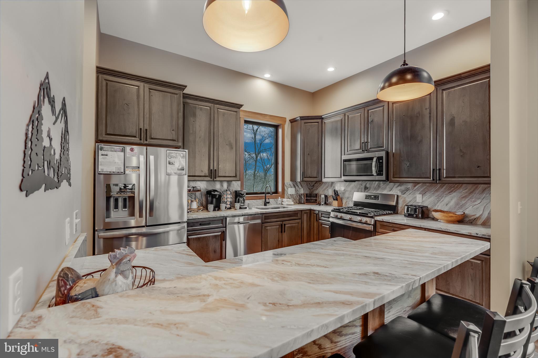 OVERLOOK CABINS - Residential