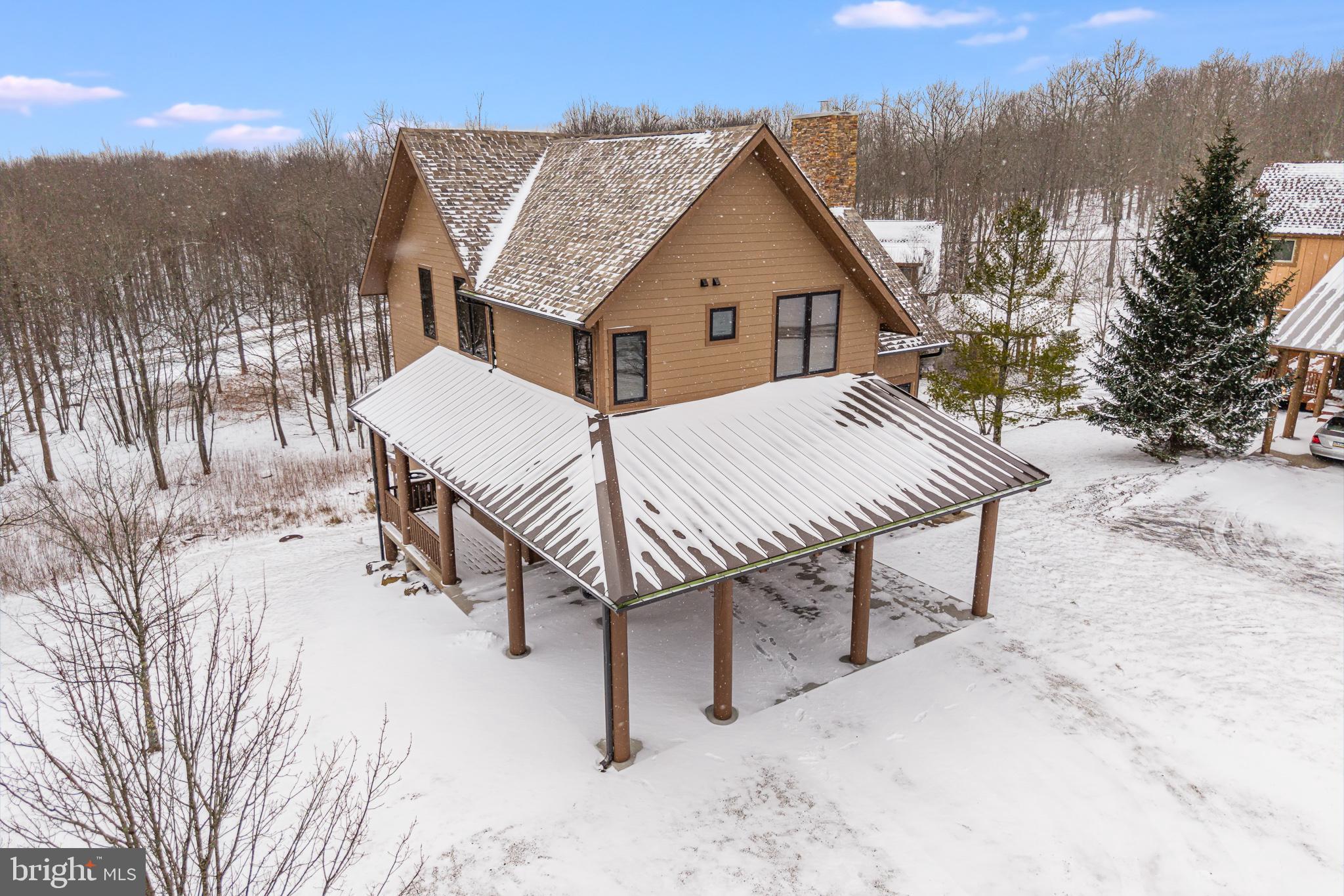 OVERLOOK CABINS - Residential