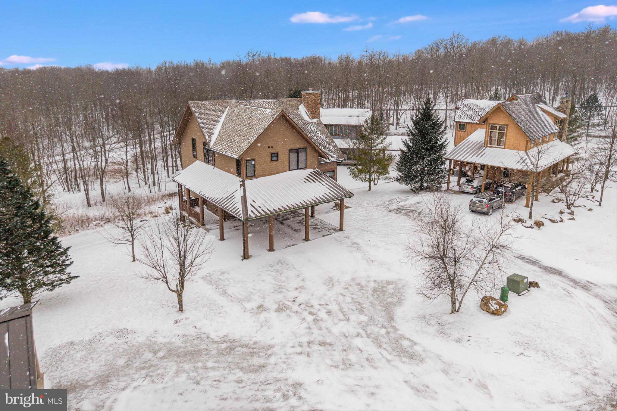 OVERLOOK CABINS - Residential