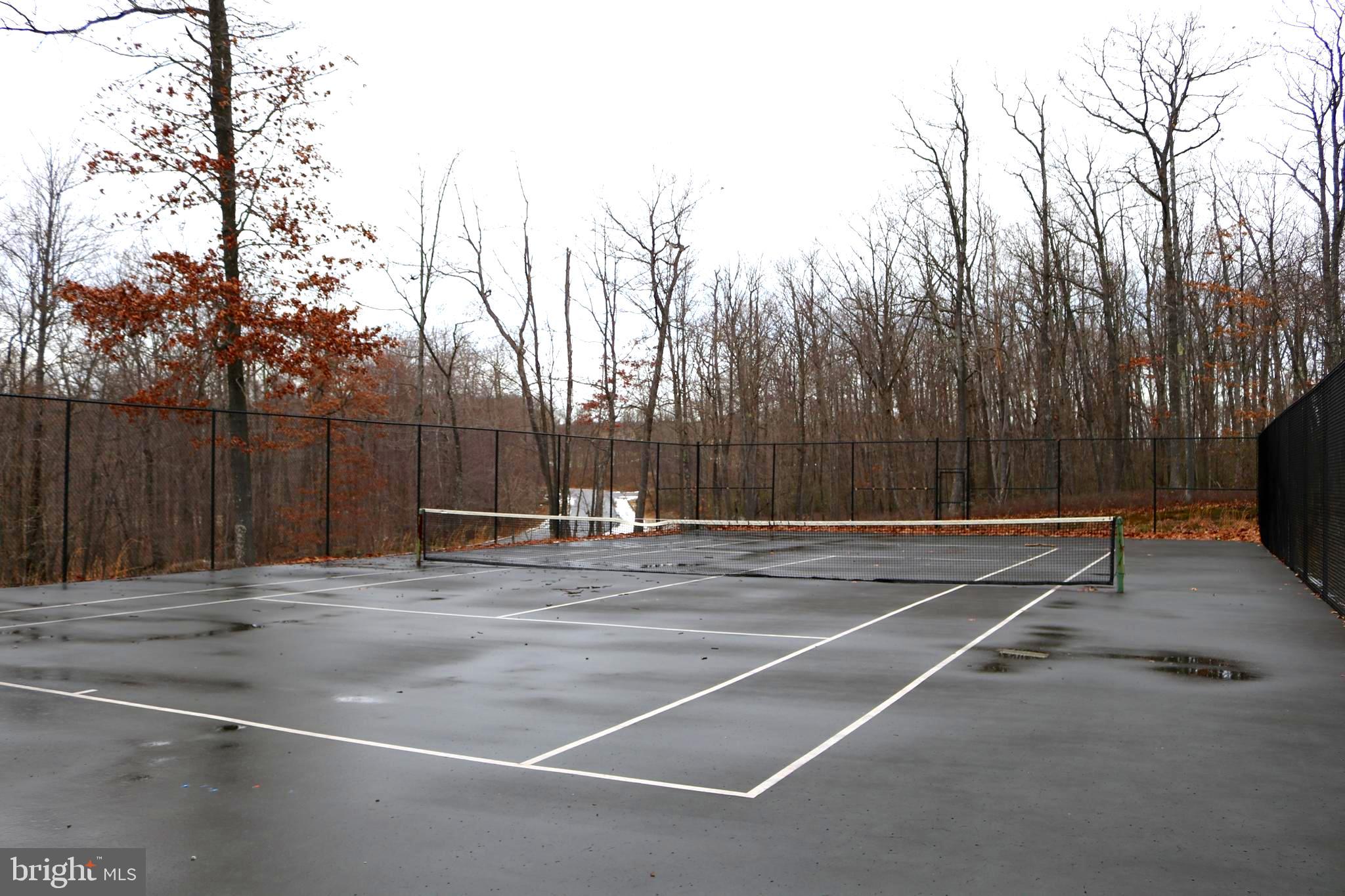 OVERLOOK CABINS - Residential