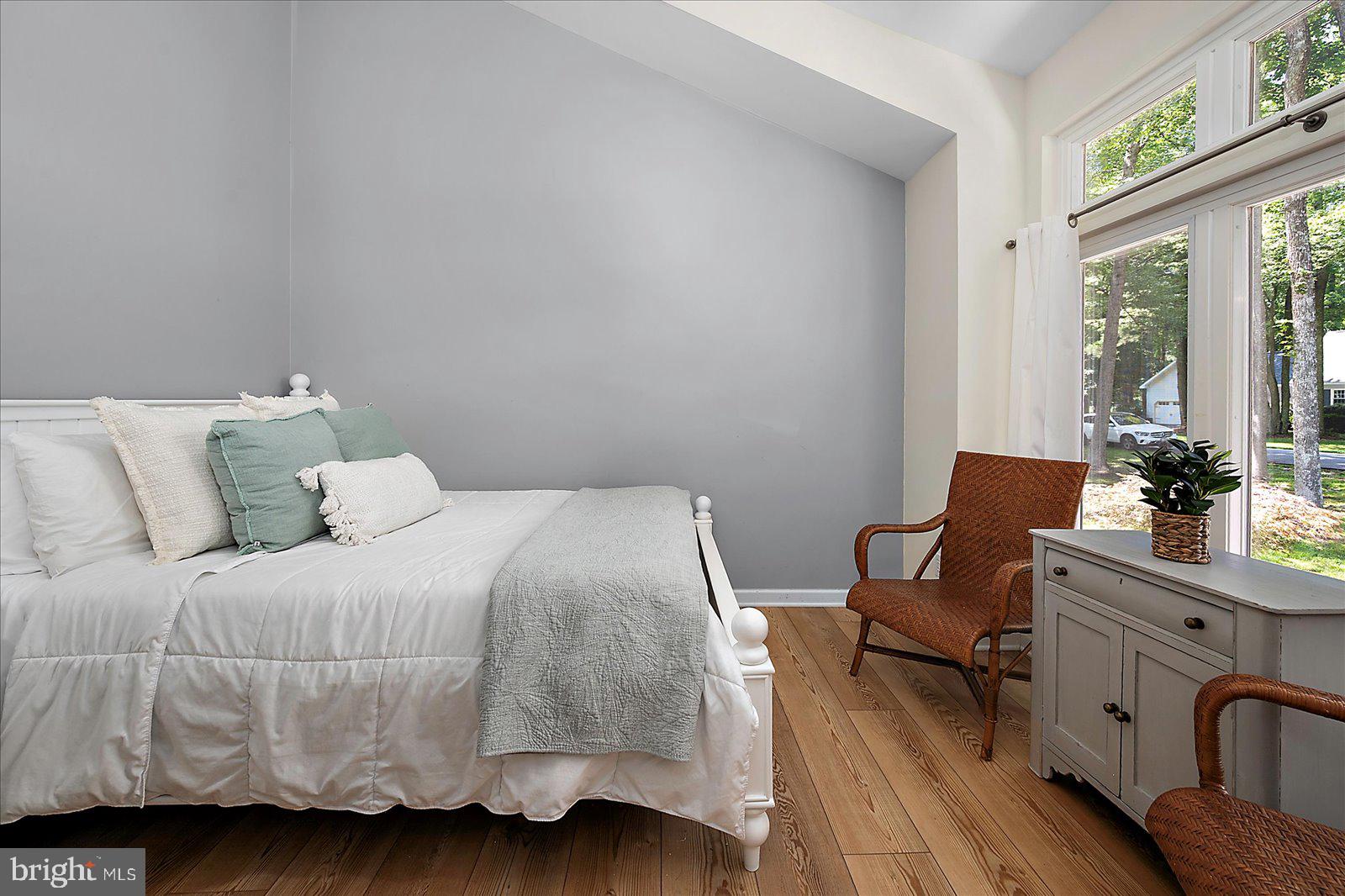 GOLF CLUB SHORES III - Residential