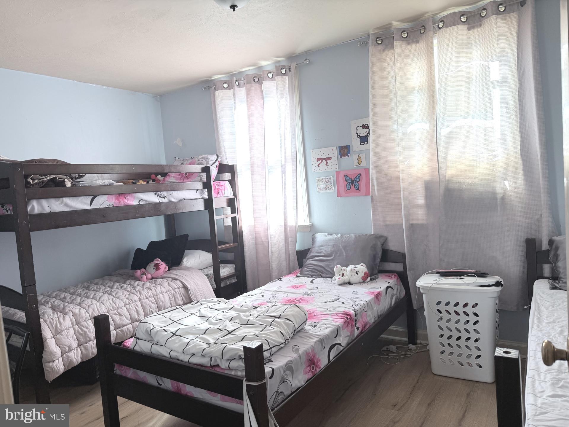 MAYFAIR - Residential