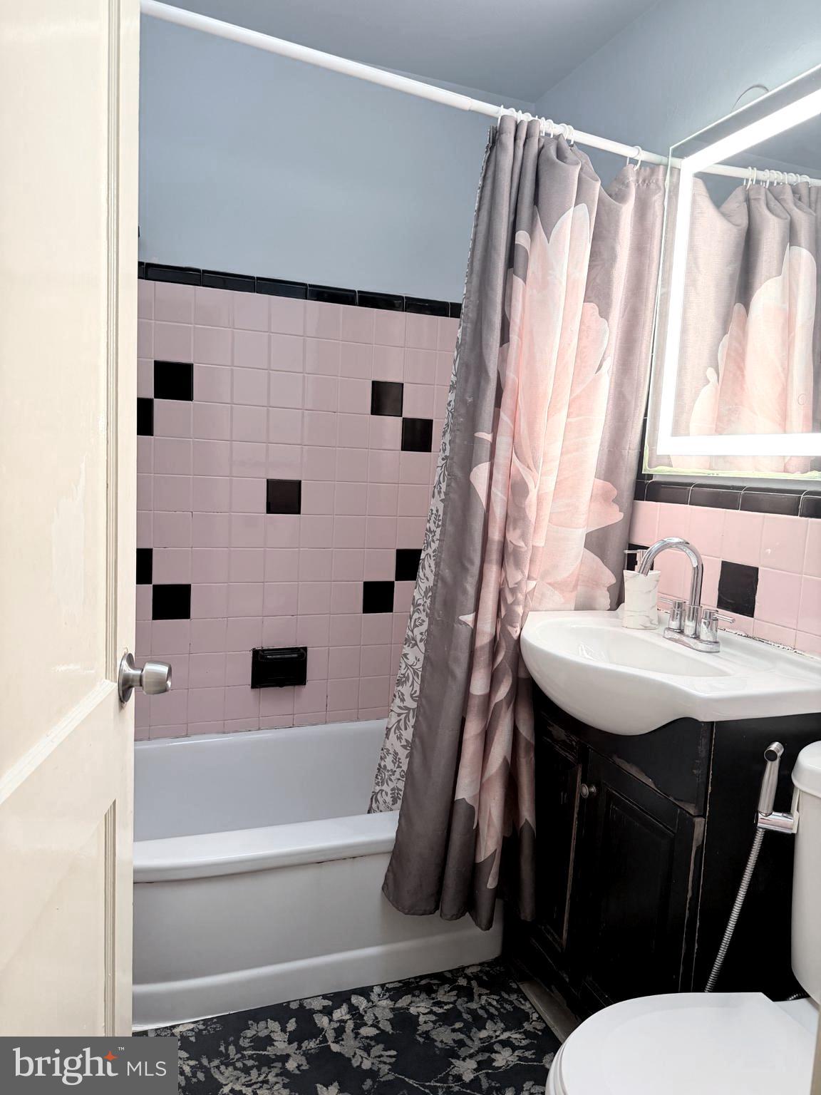 MAYFAIR - Residential