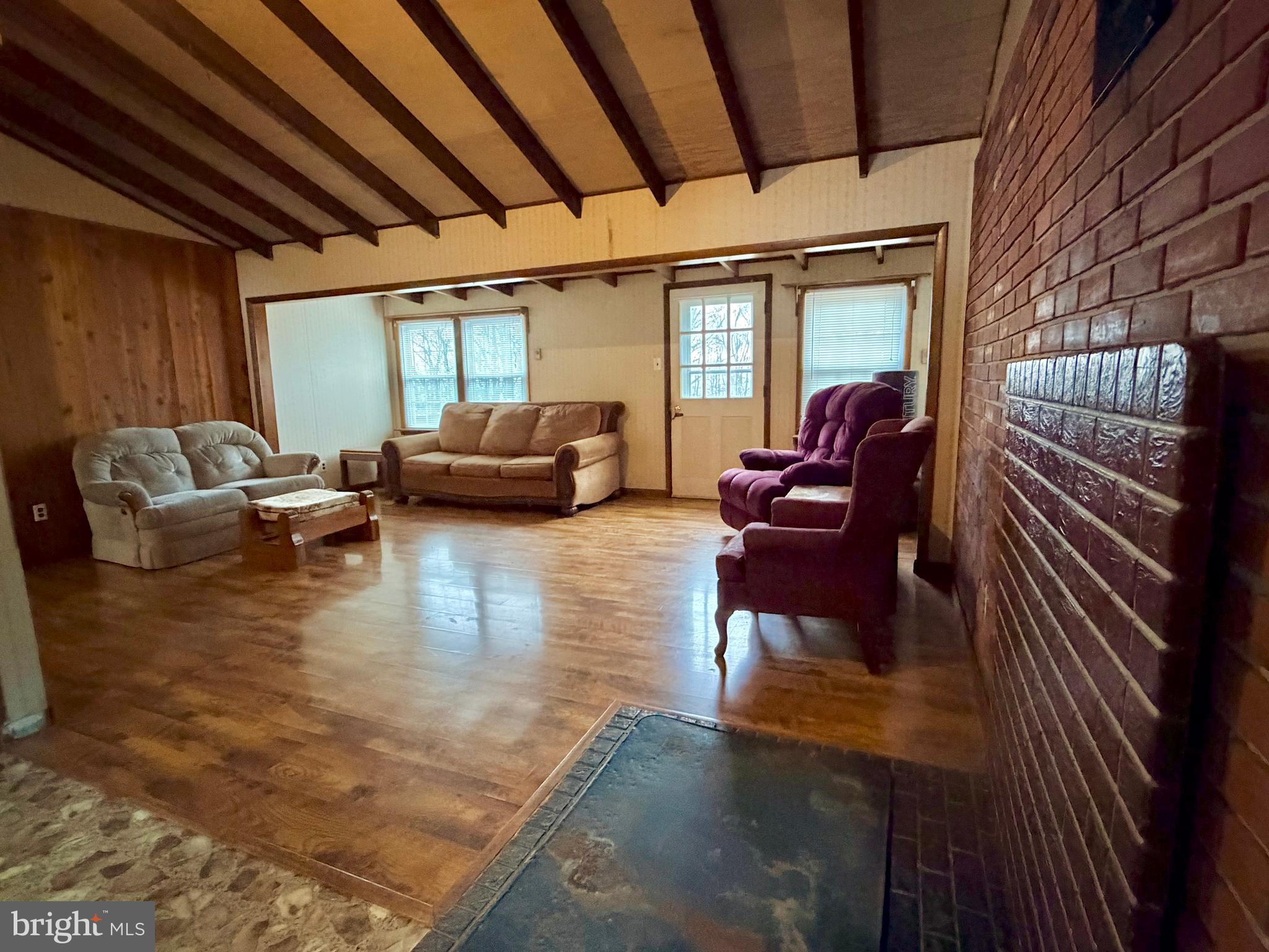 LEISURE MOUNTAIN - Residential