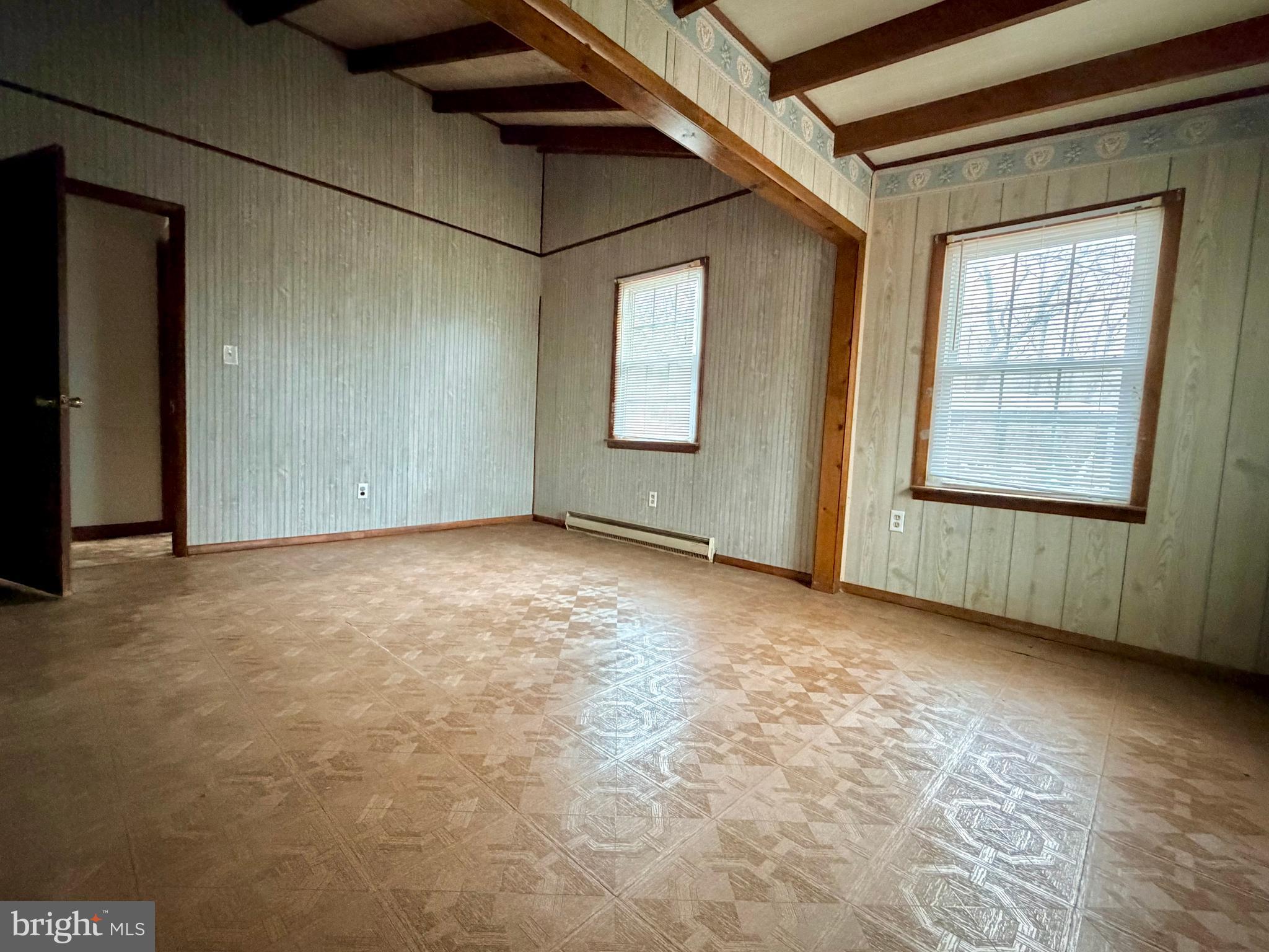 LEISURE MOUNTAIN - Residential