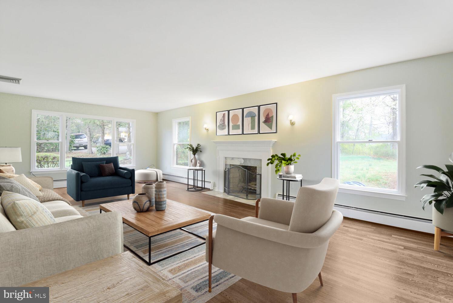 SHARON WOODS - Residential