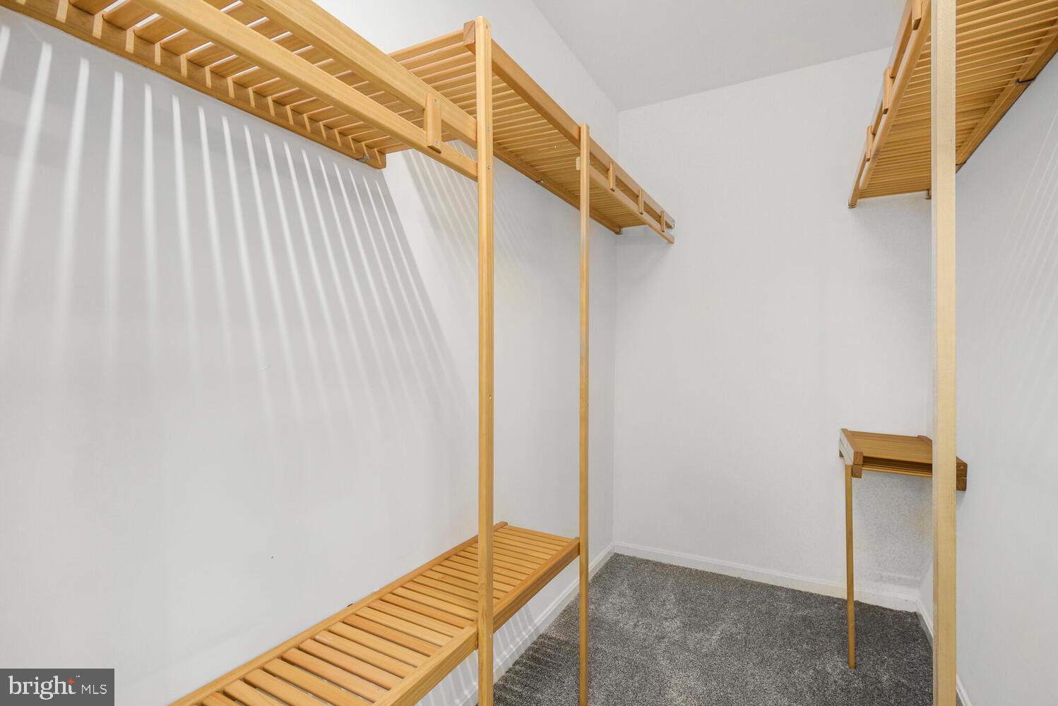 SHARON WOODS - Residential