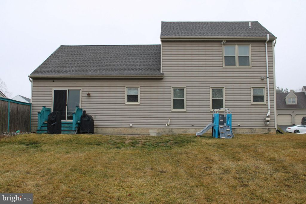 Photo of 44 Duffield Drive, LITITZ, PA 17543 (MLS # PALA2083838)