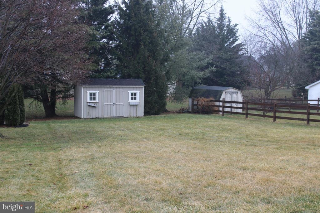 Photo of 44 Duffield Drive, LITITZ, PA 17543 (MLS # PALA2083838)
