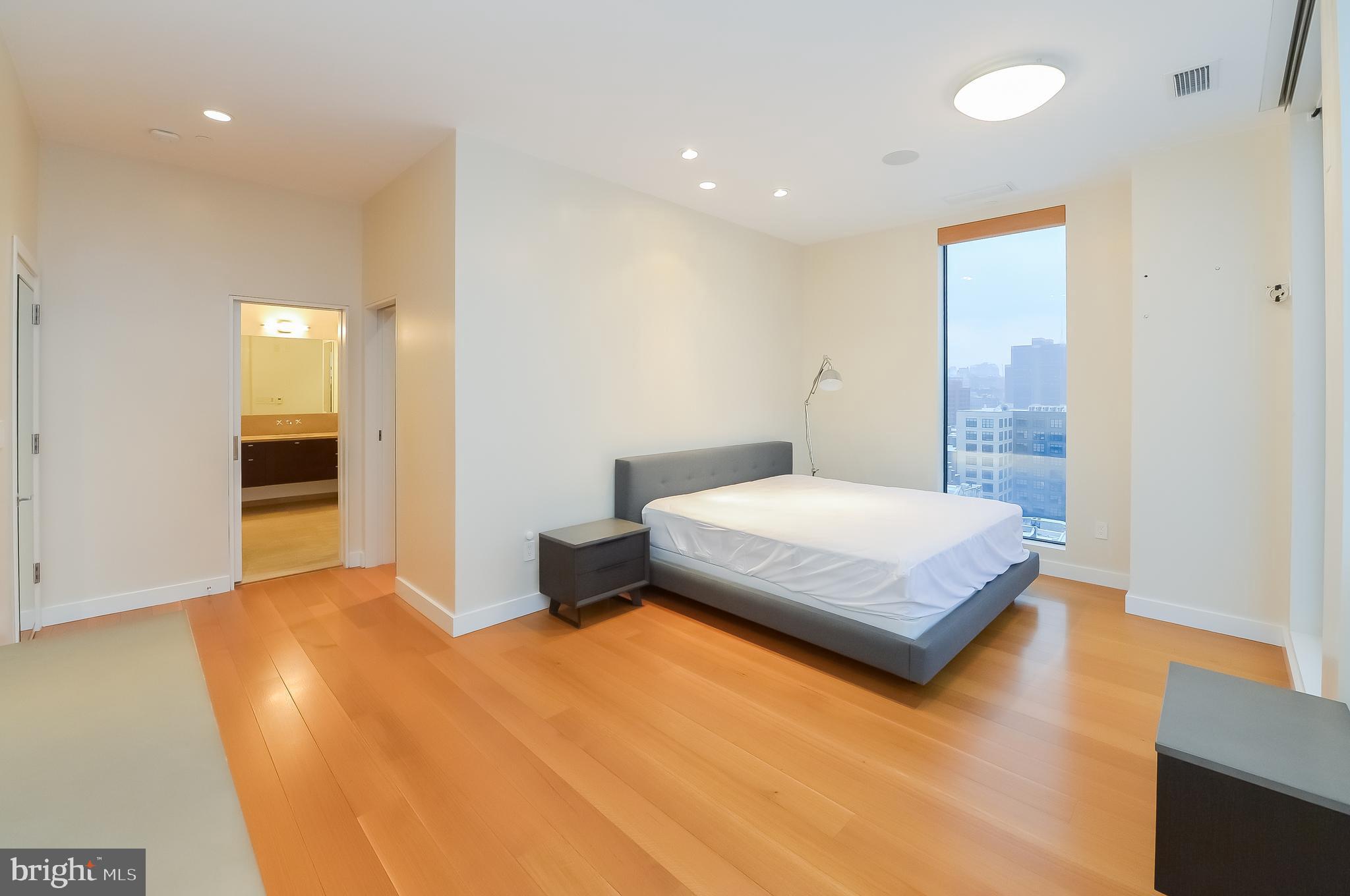 OLD CITY - Residential