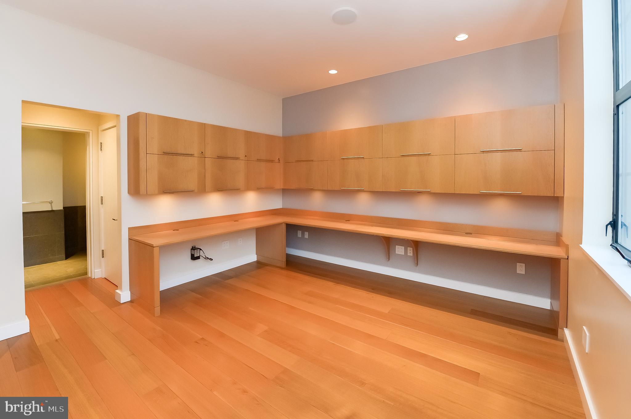 OLD CITY - Residential