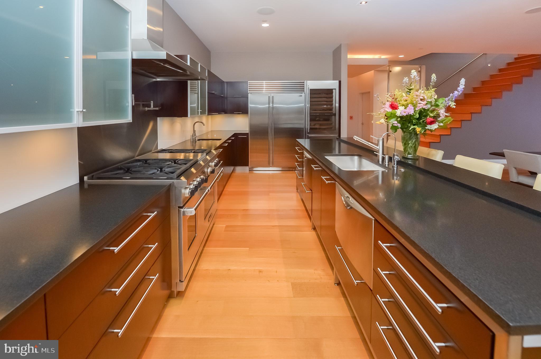 OLD CITY - Residential