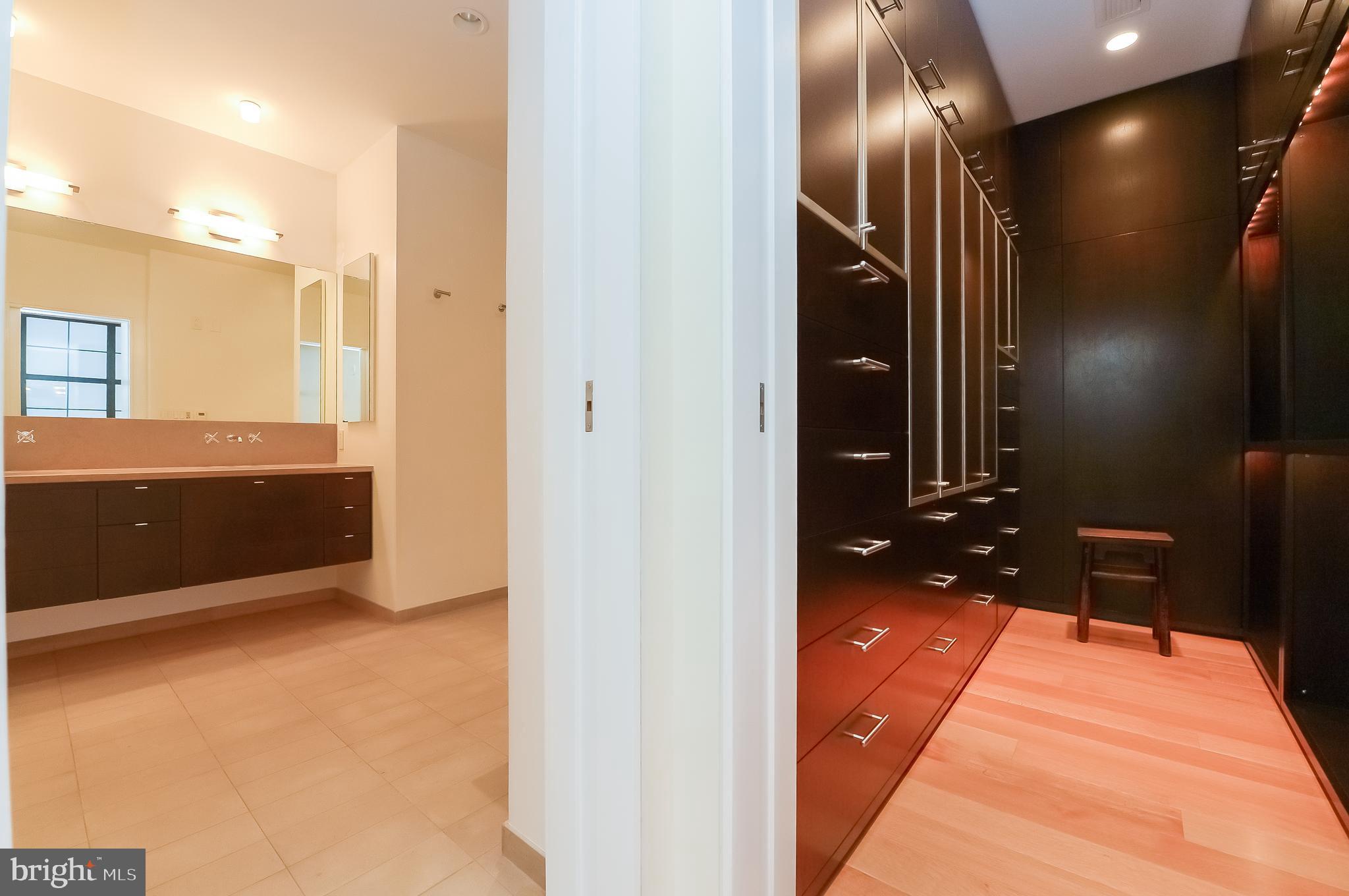 OLD CITY - Residential