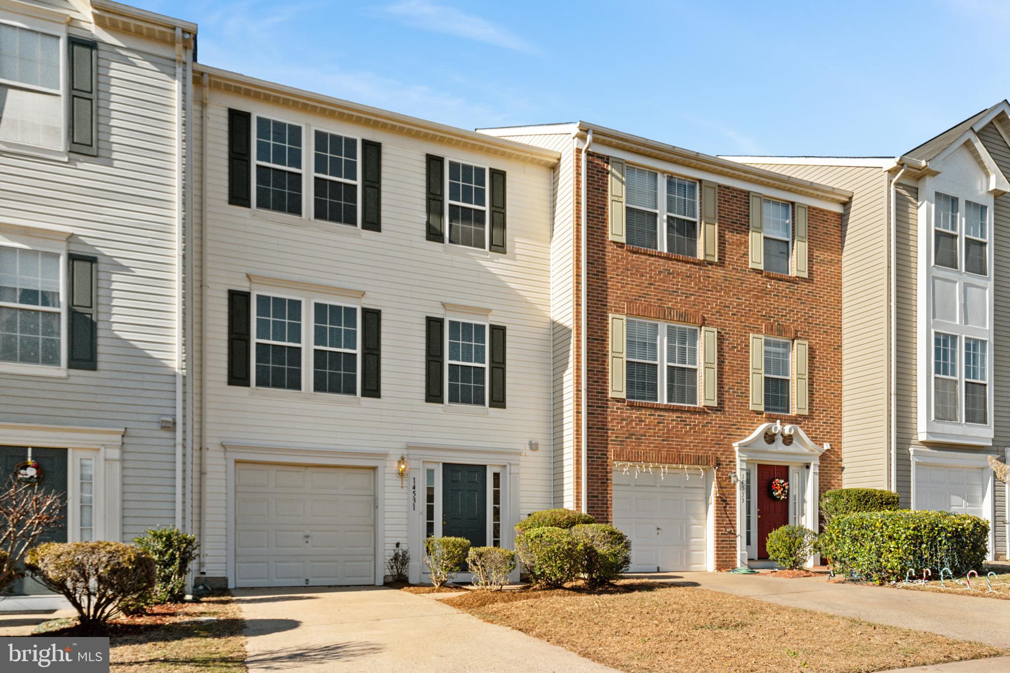 COMPTON VILLAGE - Residential