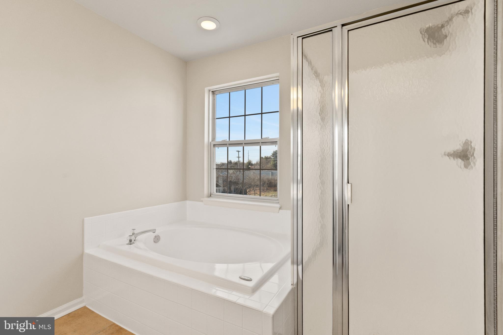 COMPTON VILLAGE - Residential