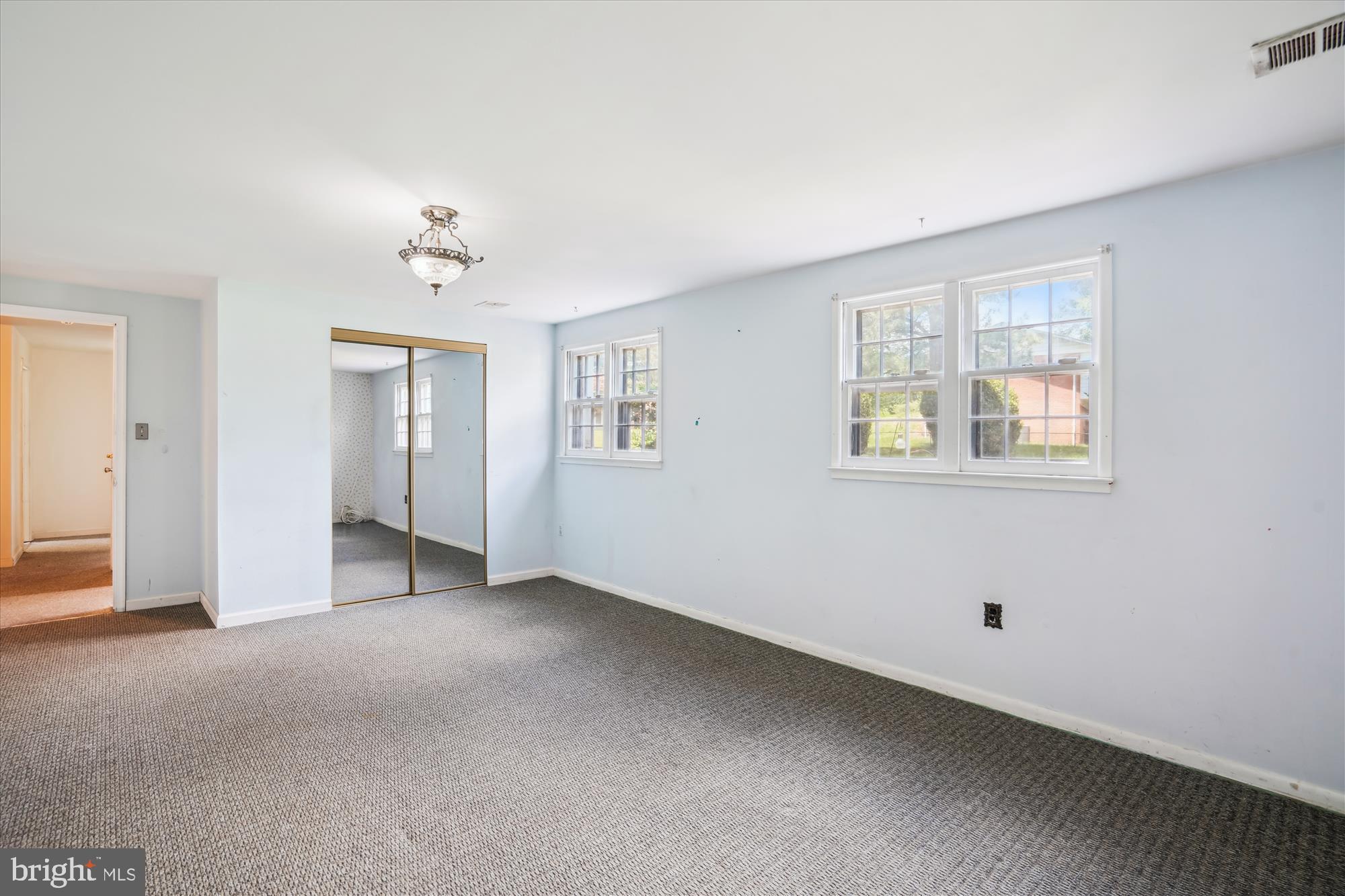 HIGH POINT HEIGHTS - Residential