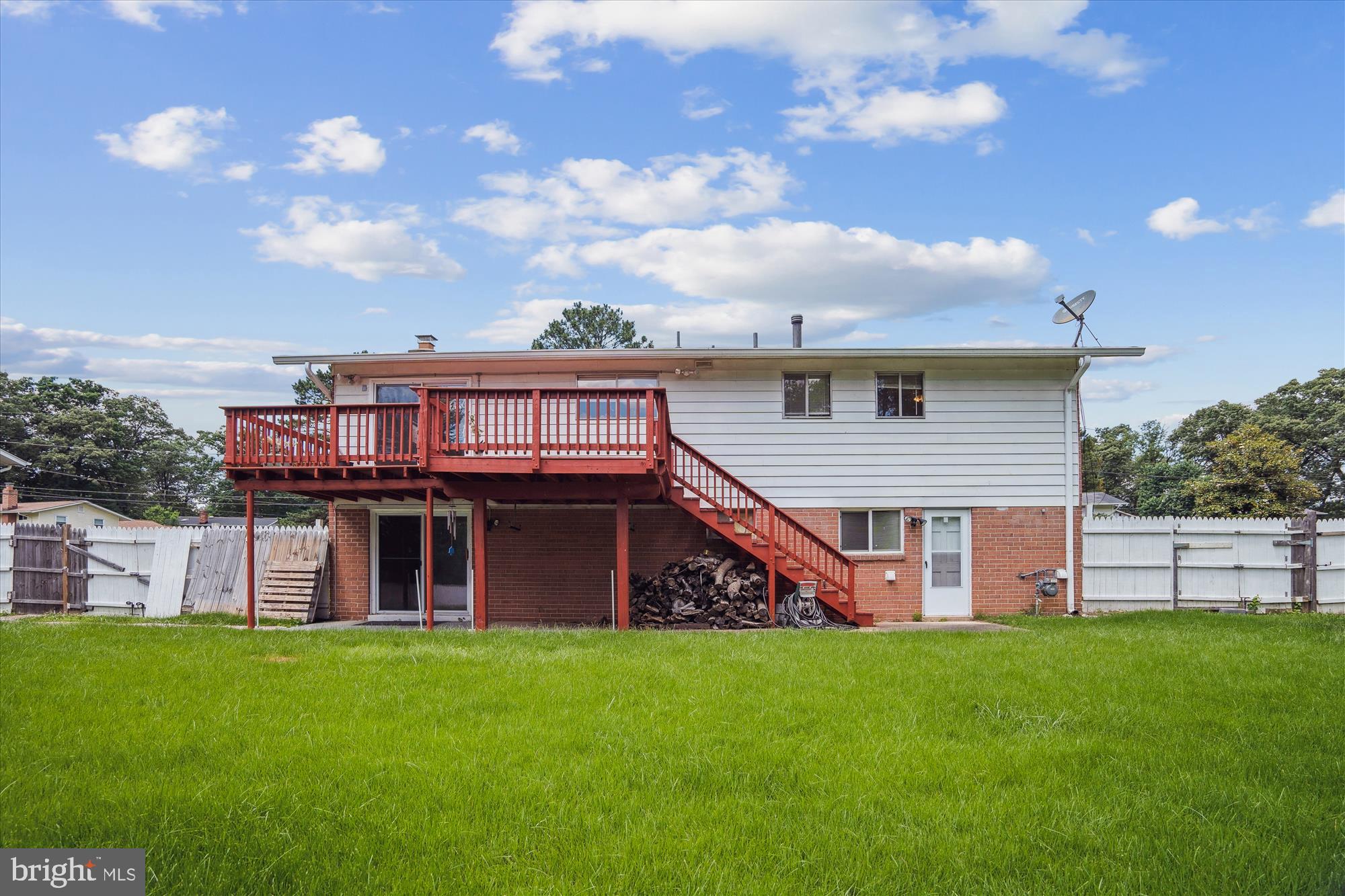 HIGH POINT HEIGHTS - Residential