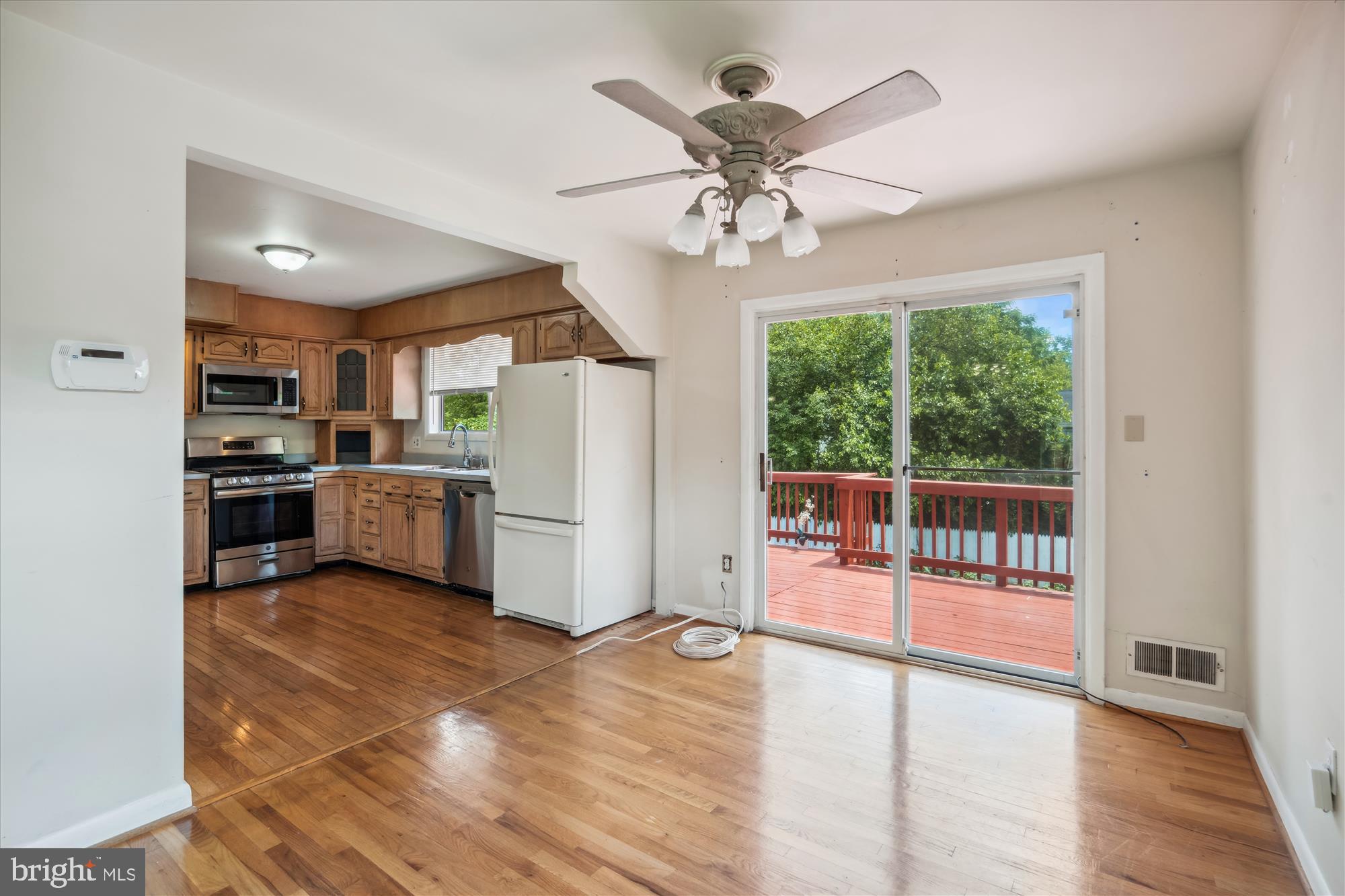 HIGH POINT HEIGHTS - Residential