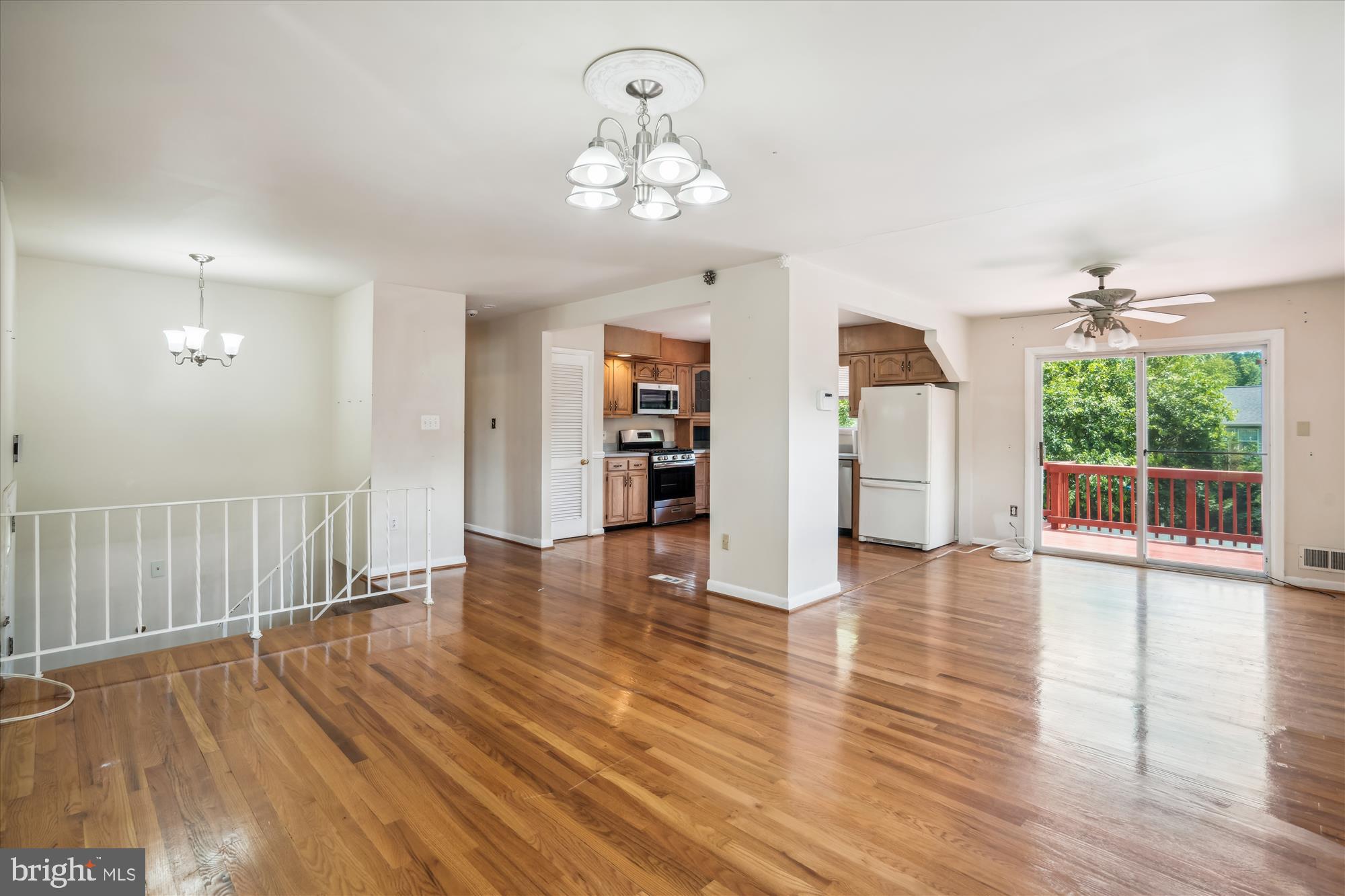 HIGH POINT HEIGHTS - Residential