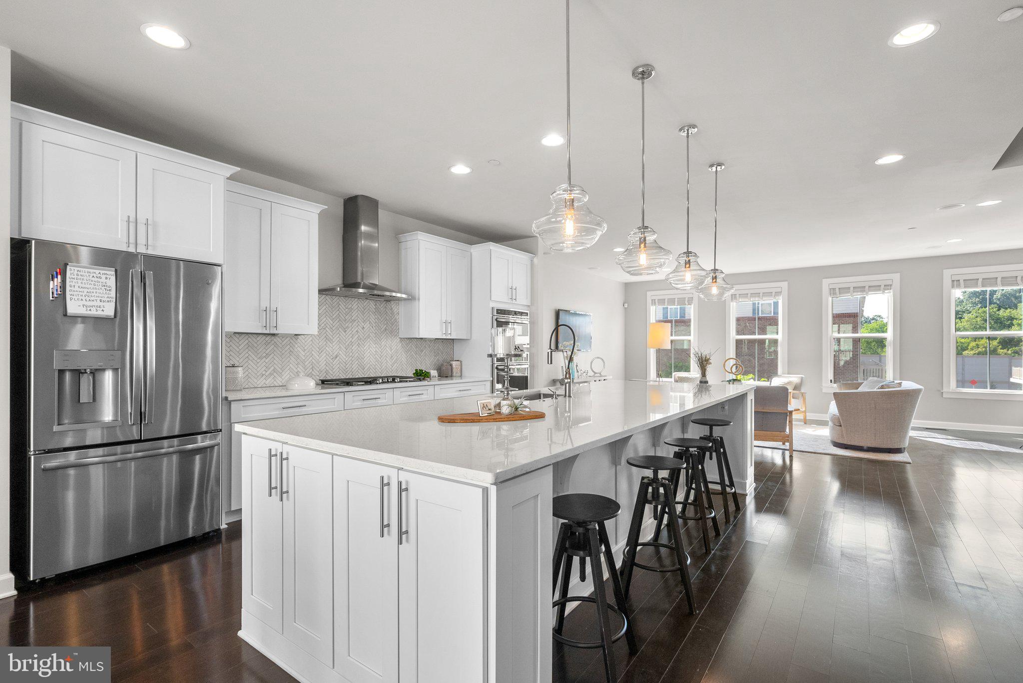 GREENBELT STATION - Residential