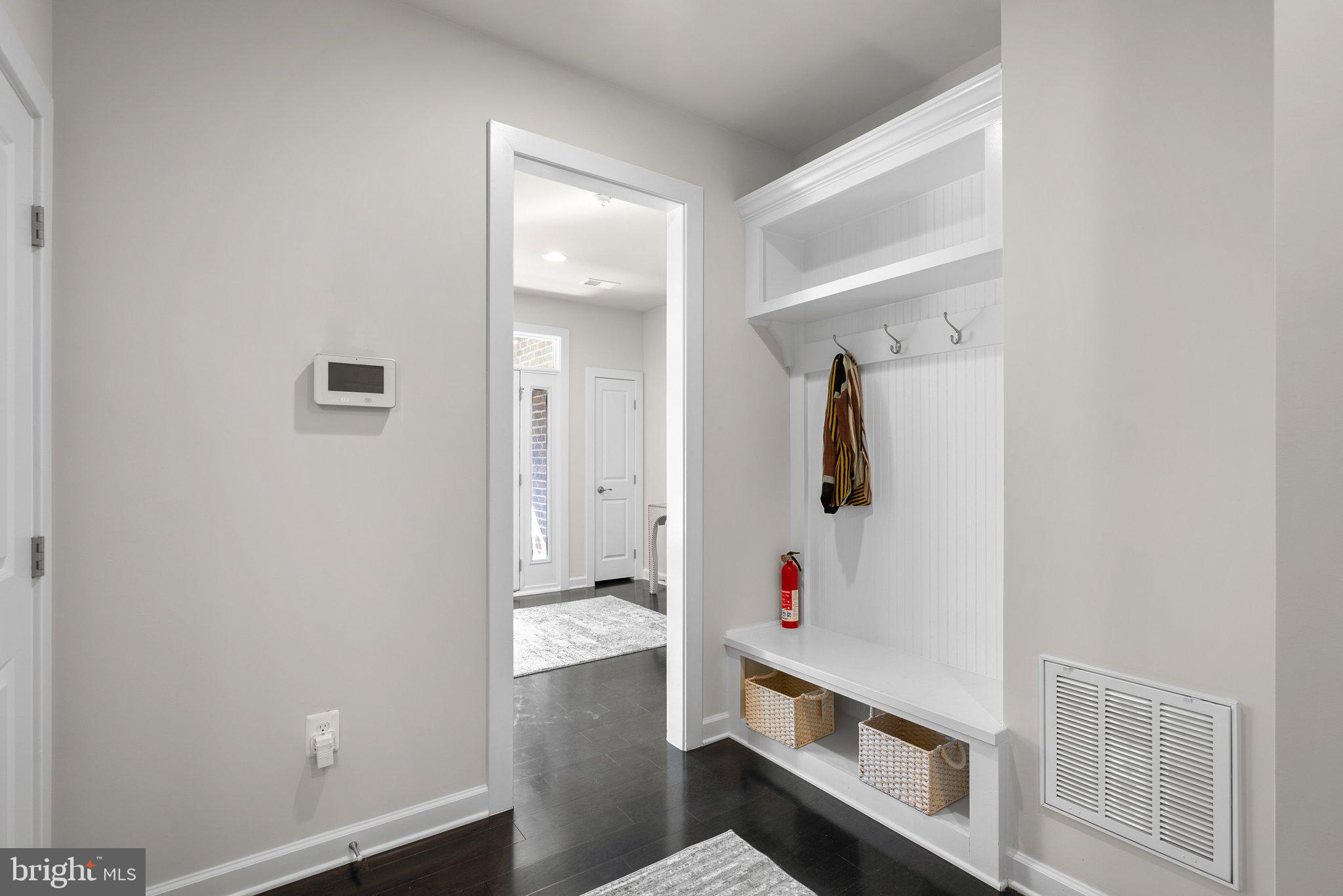 GREENBELT STATION - Residential