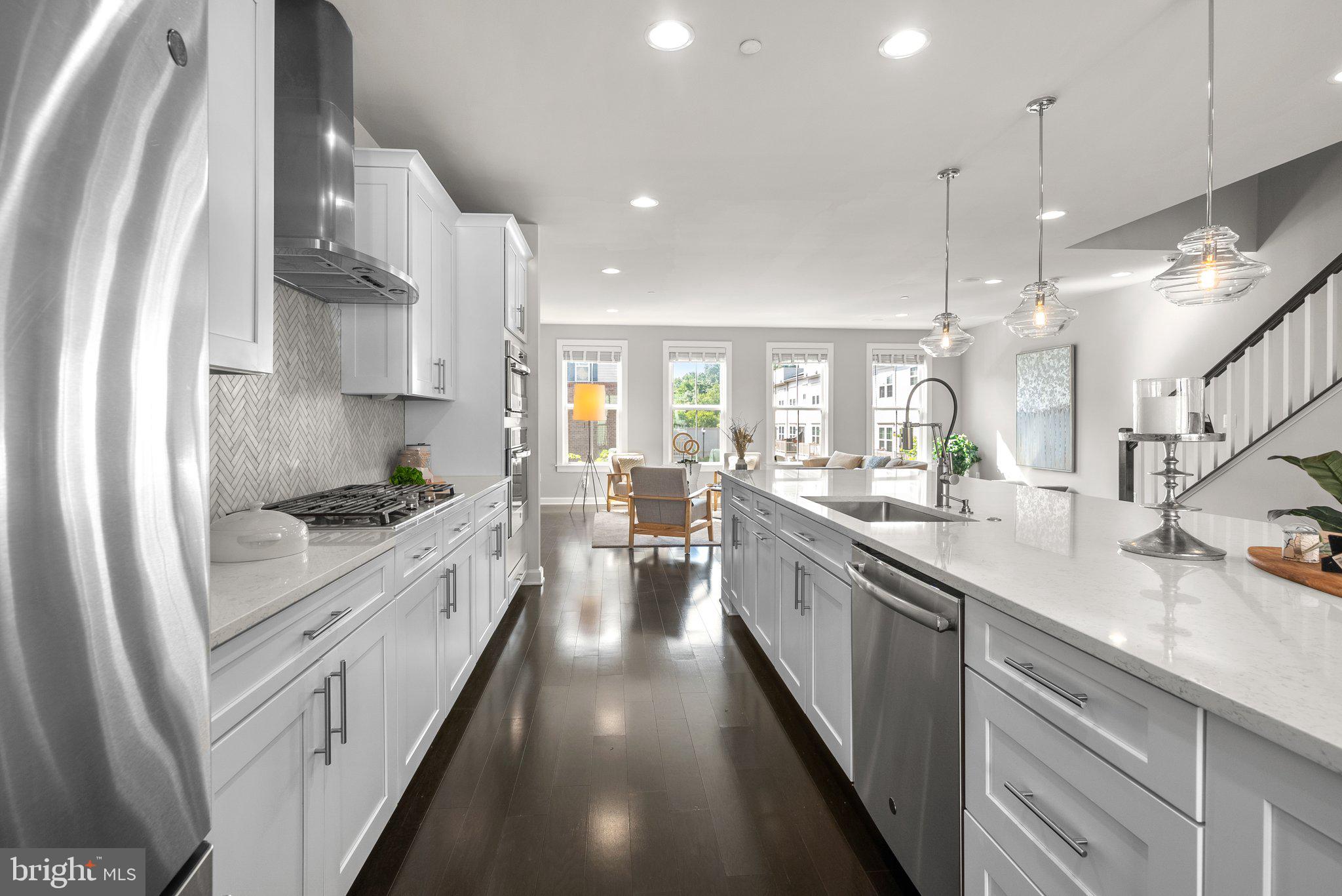 GREENBELT STATION - Residential