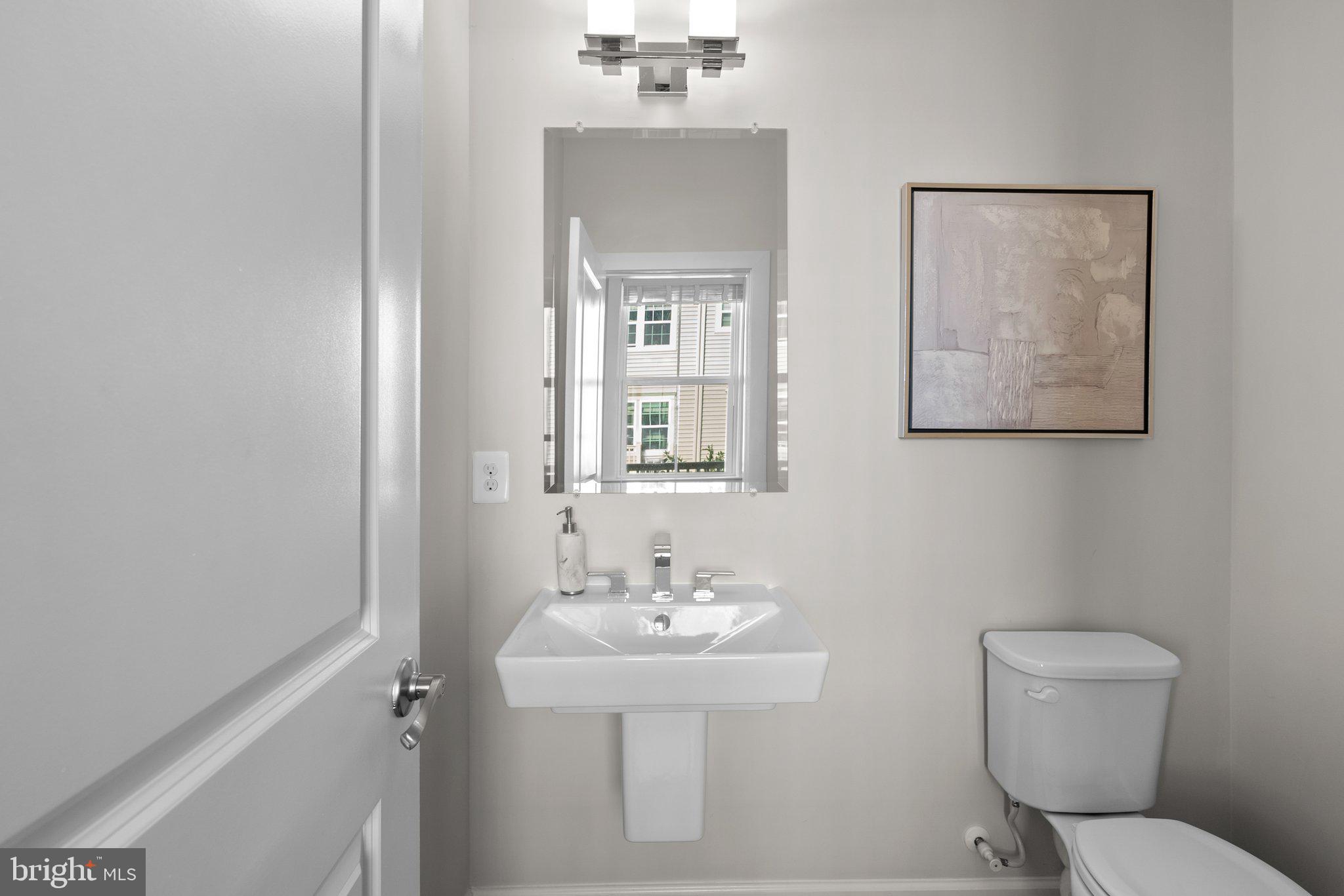 GREENBELT STATION - Residential