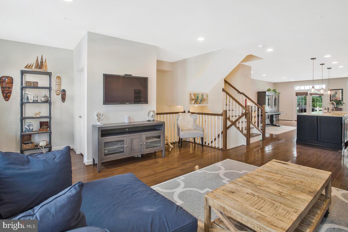 PARKSIDE - Residential