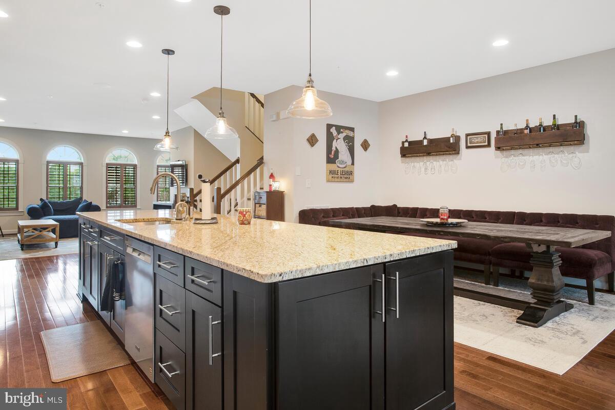 PARKSIDE - Residential