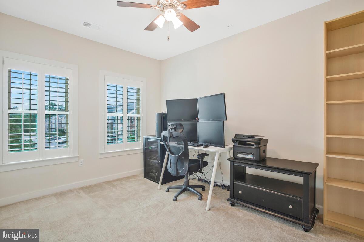 PARKSIDE - Residential