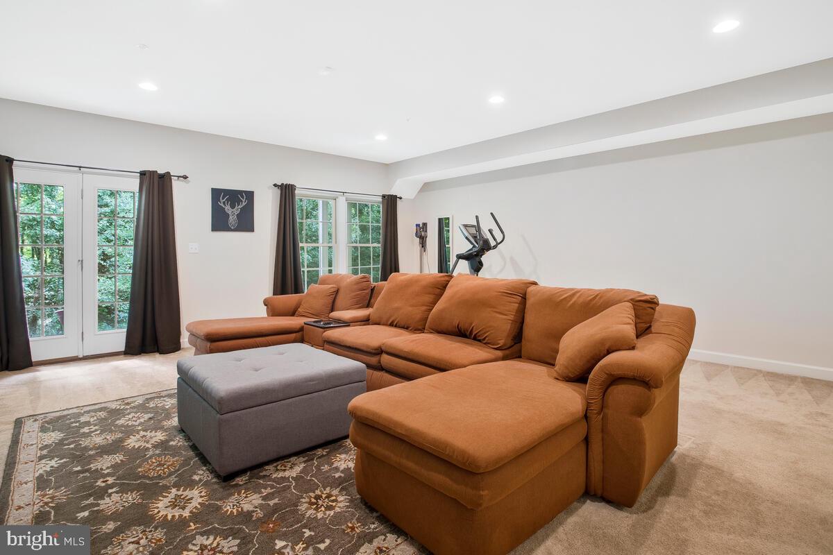 PARKSIDE - Residential