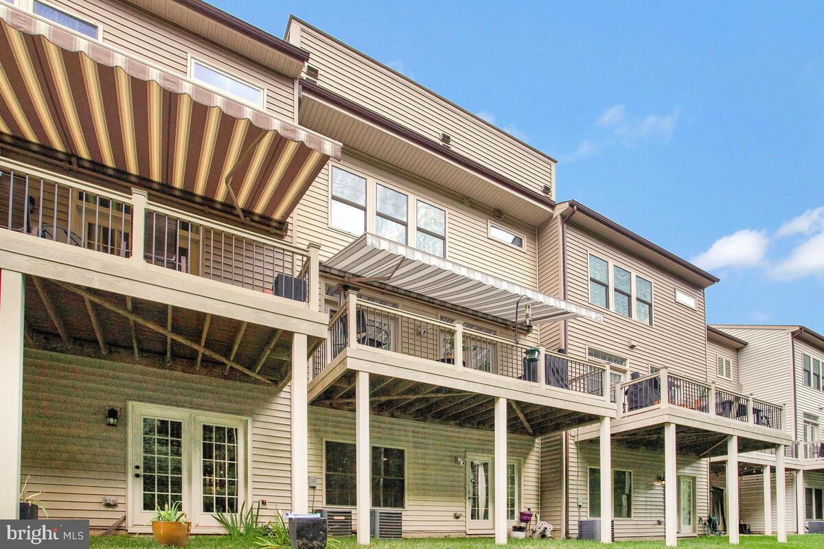 PARKSIDE - Residential