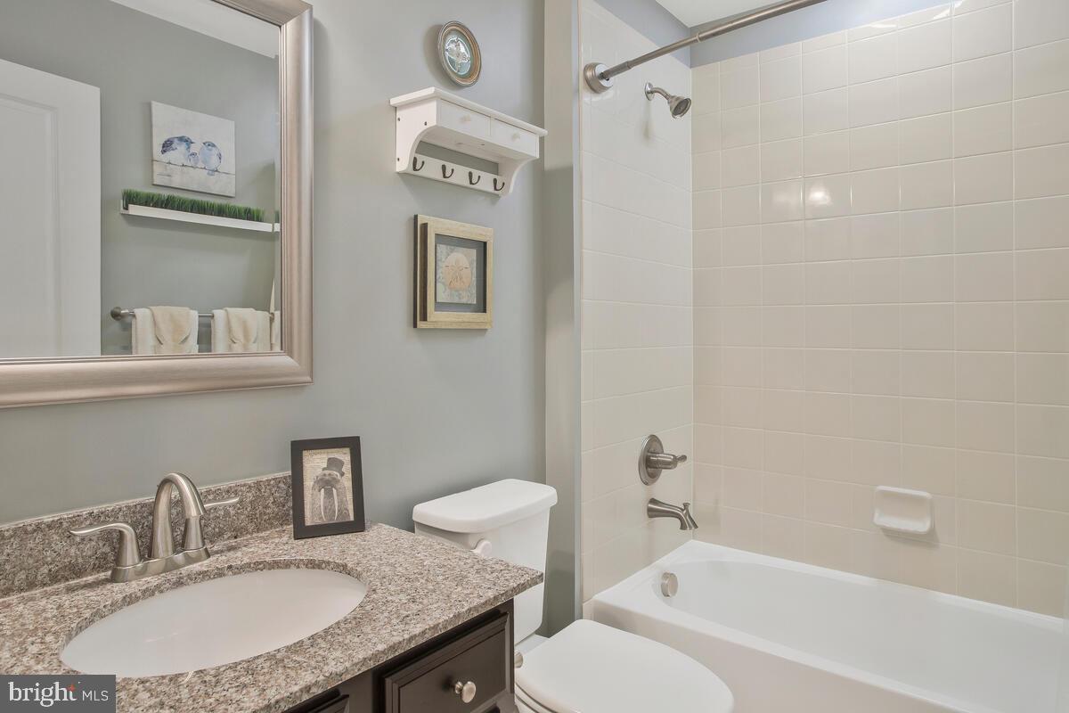 PARKSIDE - Residential