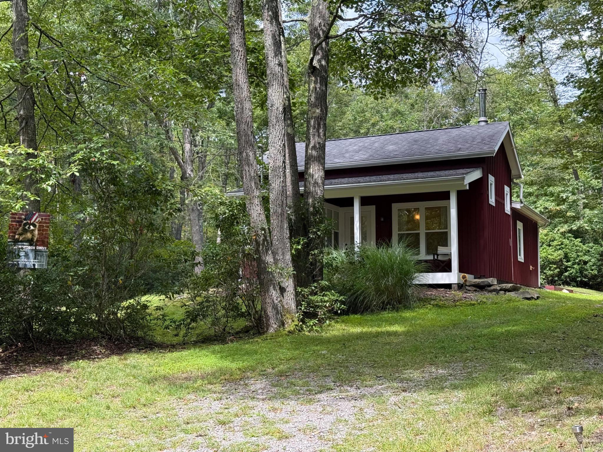 252 RACOON DRIVE