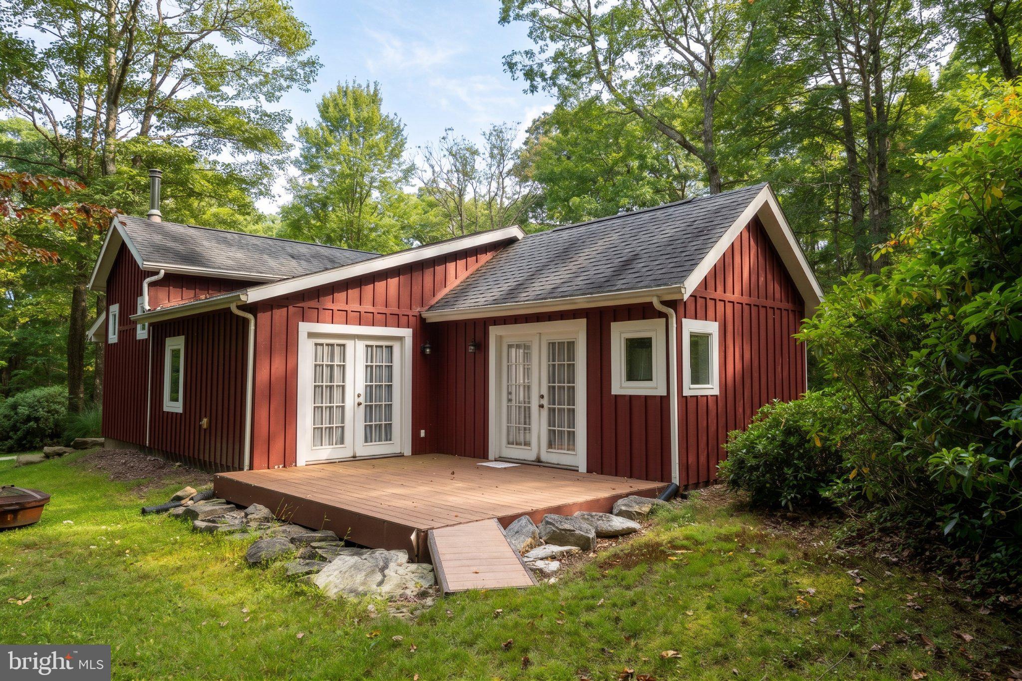 252 RACOON DRIVE
