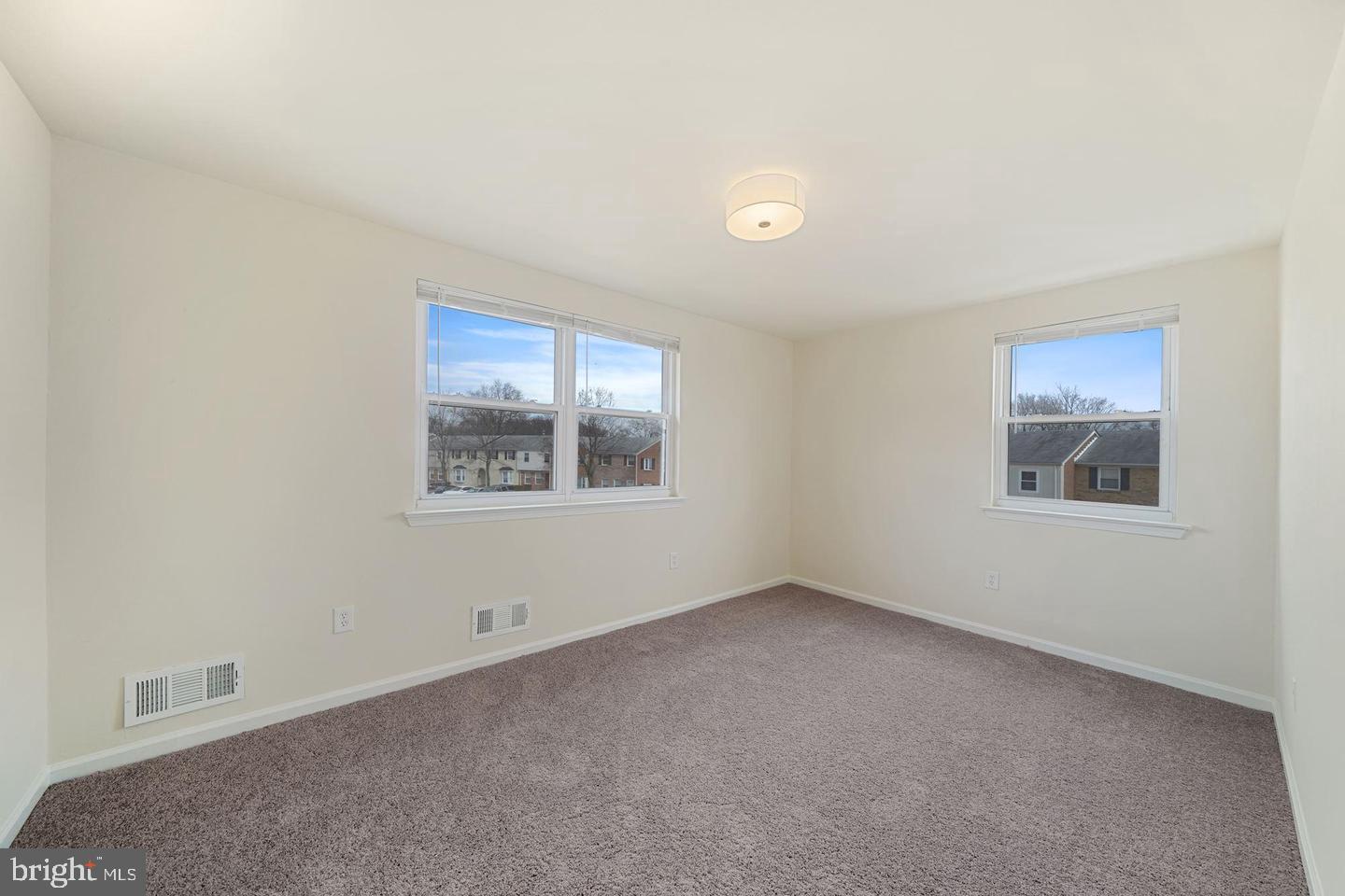 ADDISON ROAD SOUTH - Residential