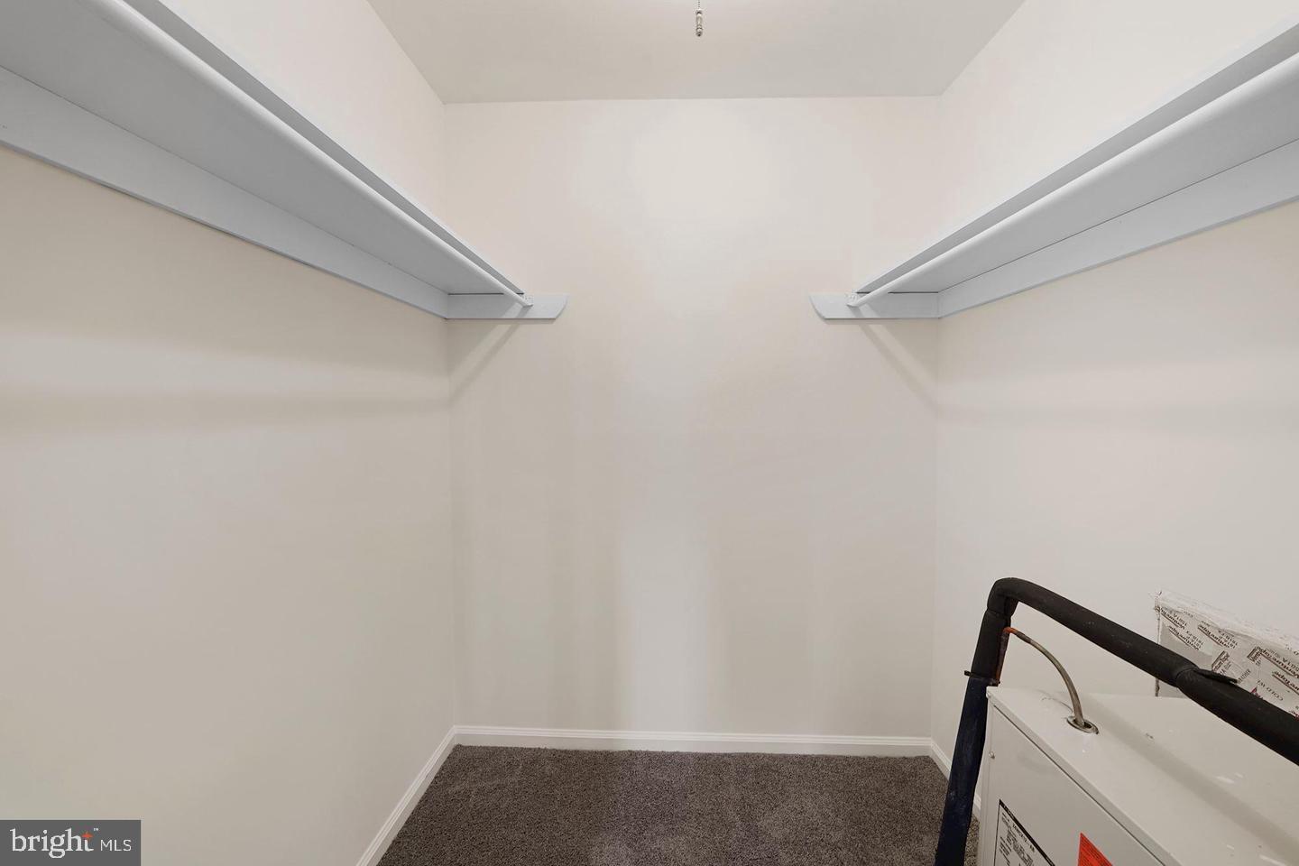 ADDISON ROAD SOUTH - Residential