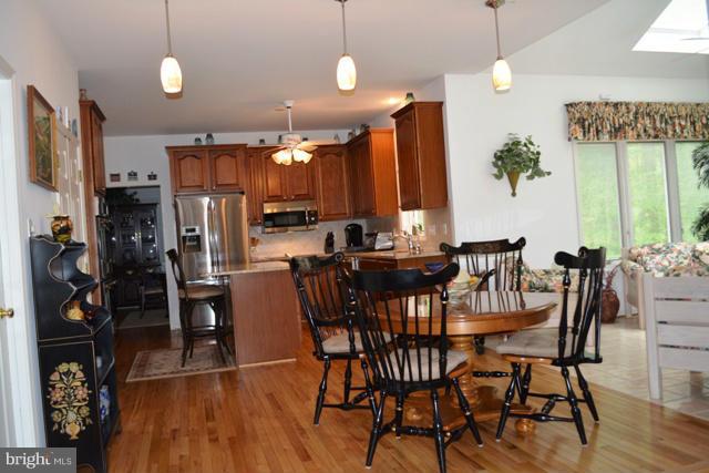 MEADOWBROOK SUB - Residential