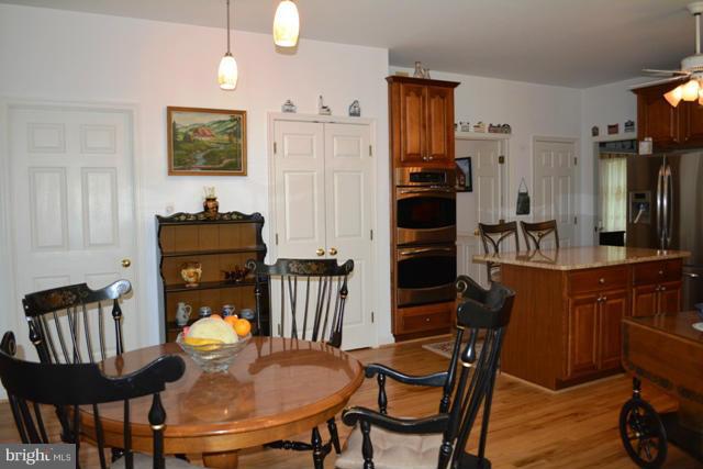 MEADOWBROOK SUB - Residential