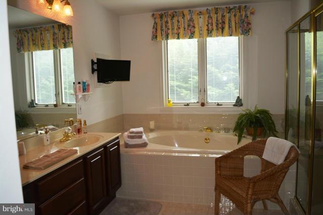 MEADOWBROOK SUB - Residential