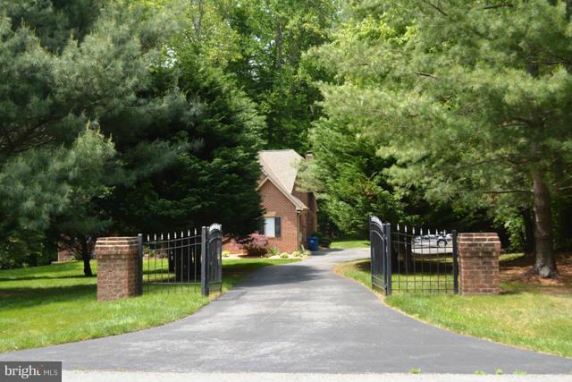 MEADOWBROOK SUB - Residential
