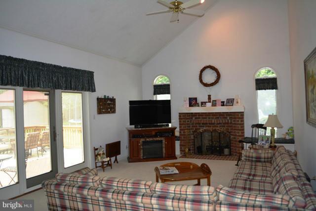 MEADOWBROOK SUB - Residential