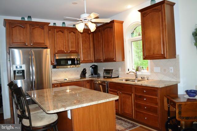 MEADOWBROOK SUB - Residential