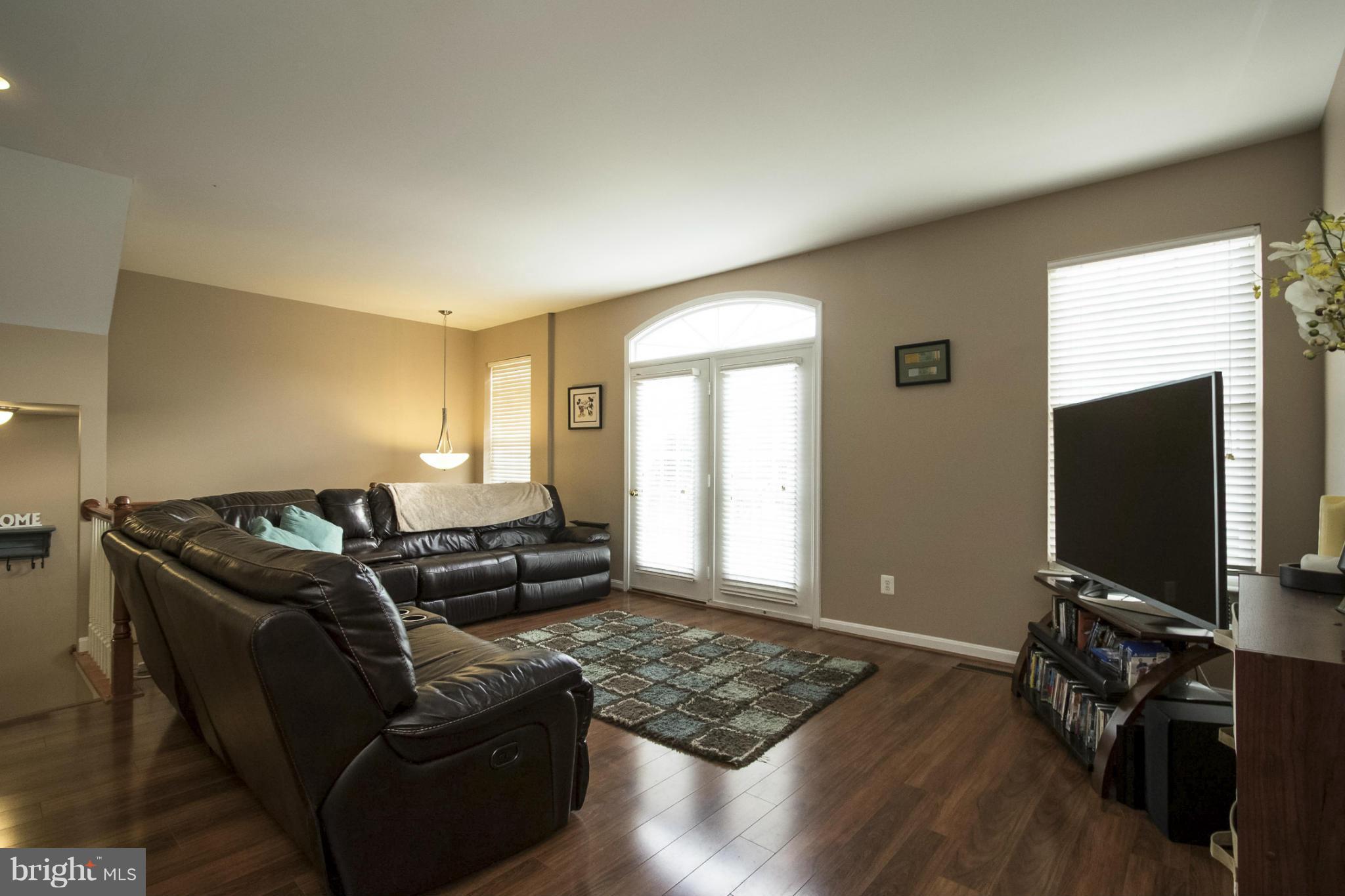 INDEPENDENCE - Residential