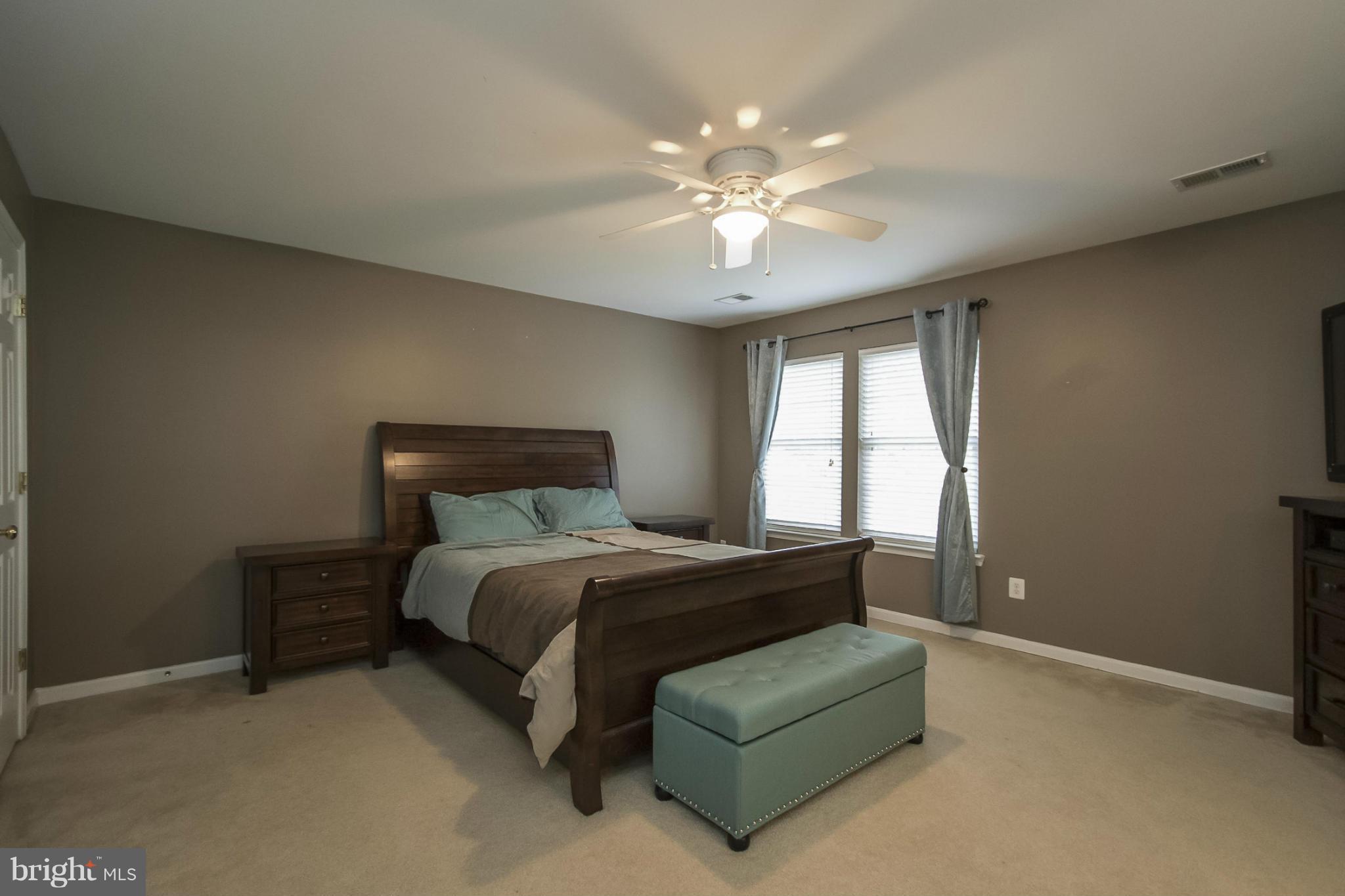 INDEPENDENCE - Residential