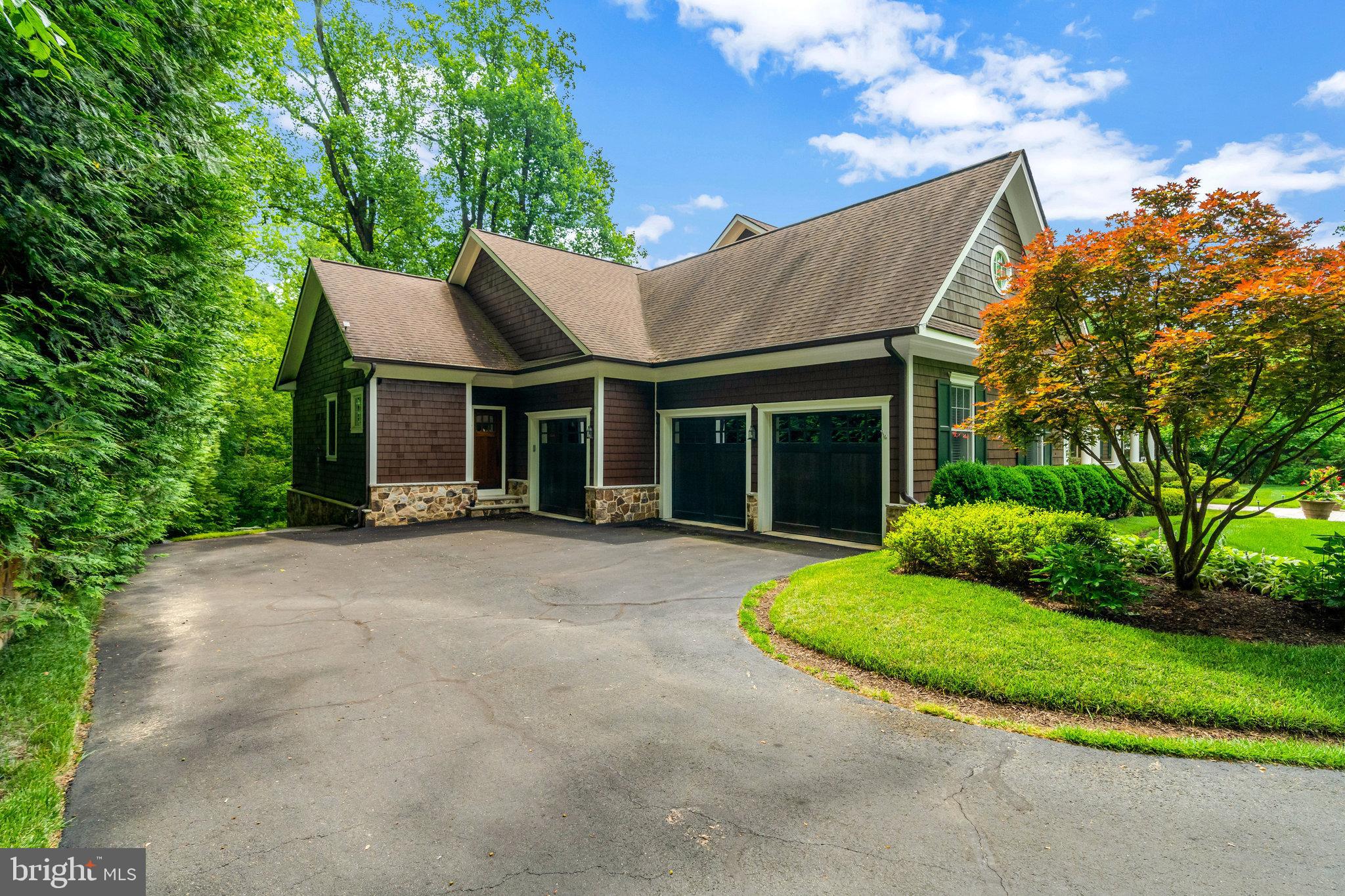 LANGLEY FOREST - Residential